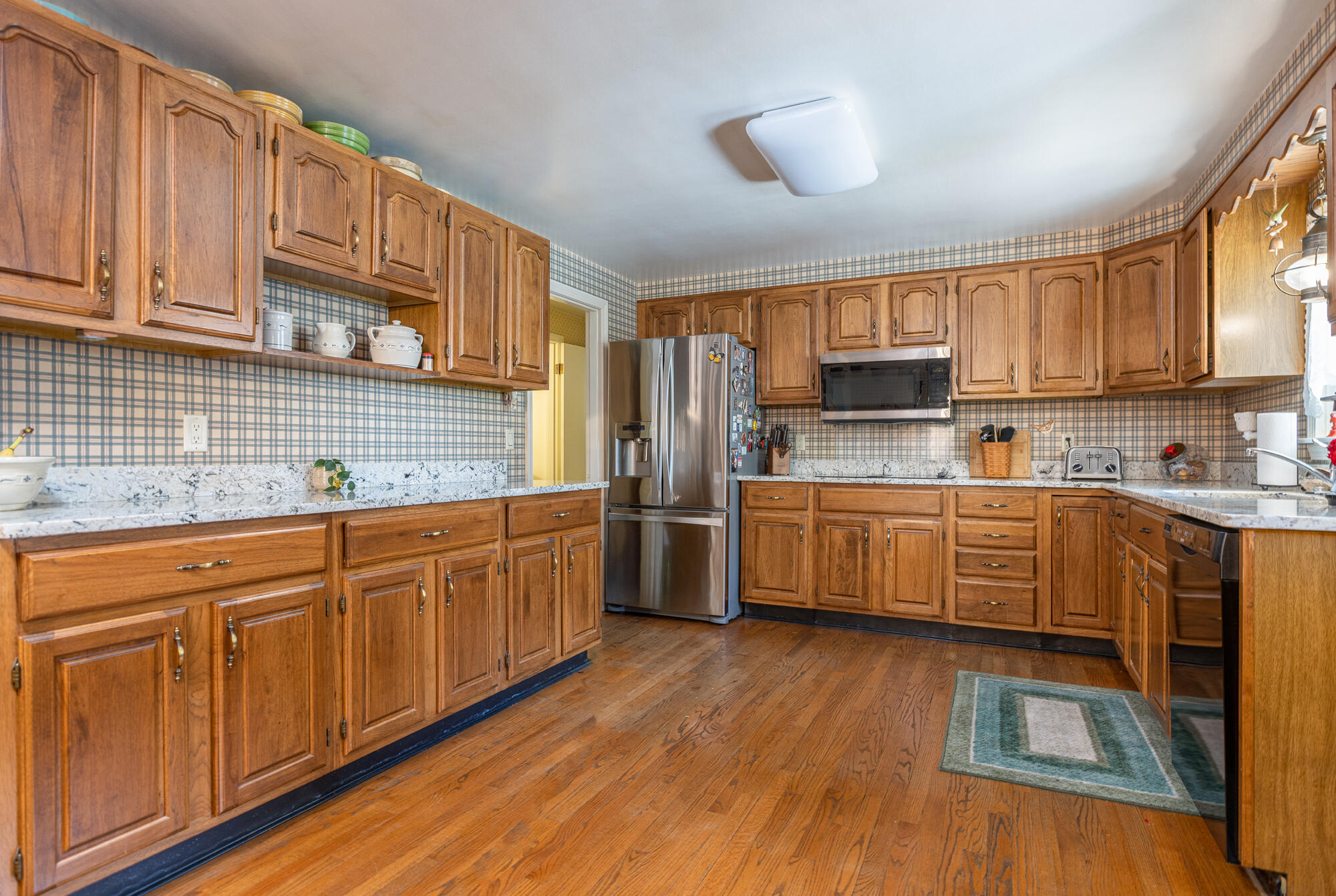 main property photo 4
