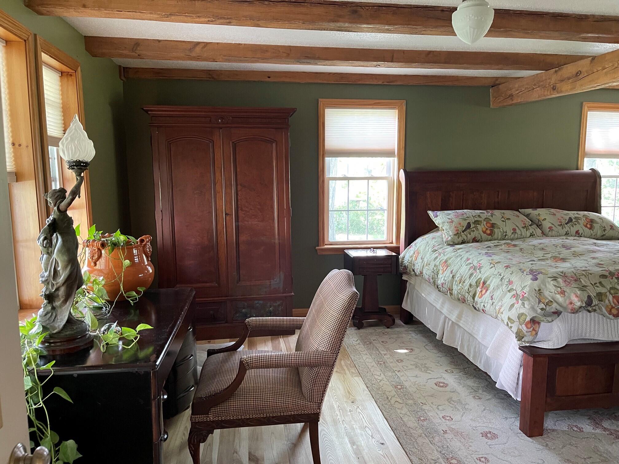 main property photo 32