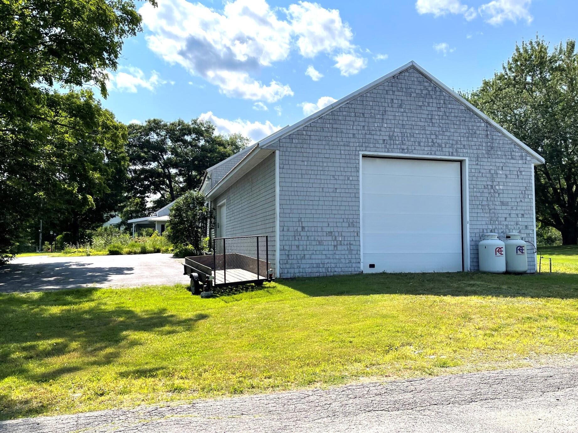 main property photo 85