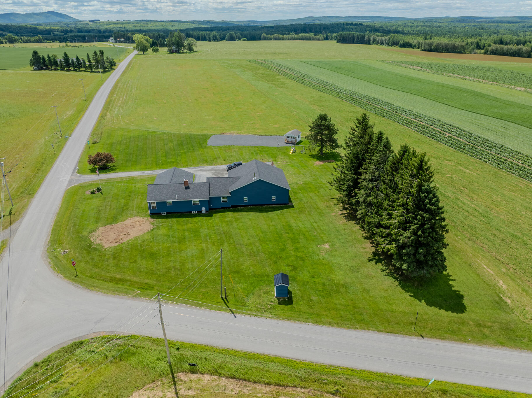 main property photo 38
