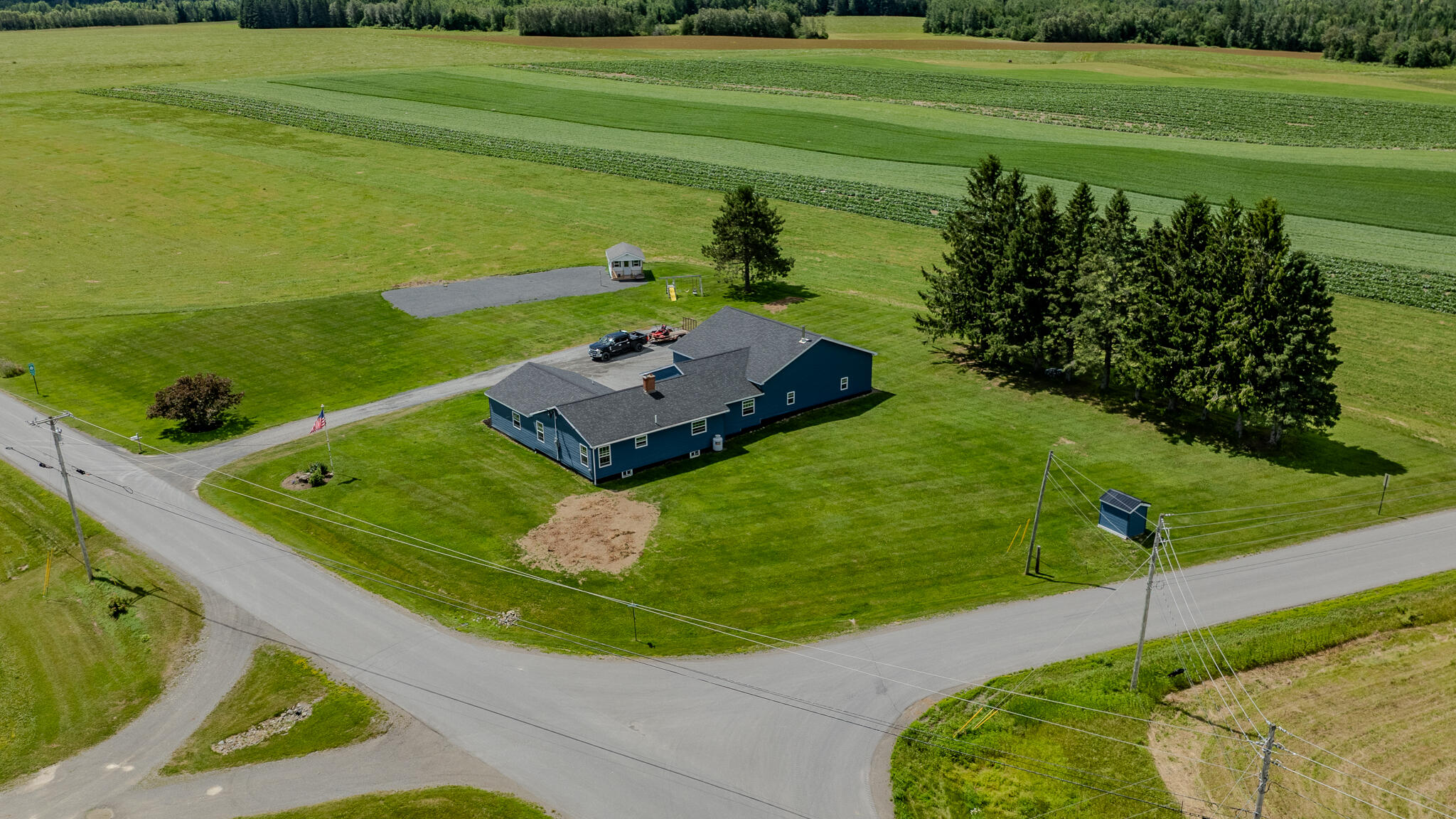 main property photo 39