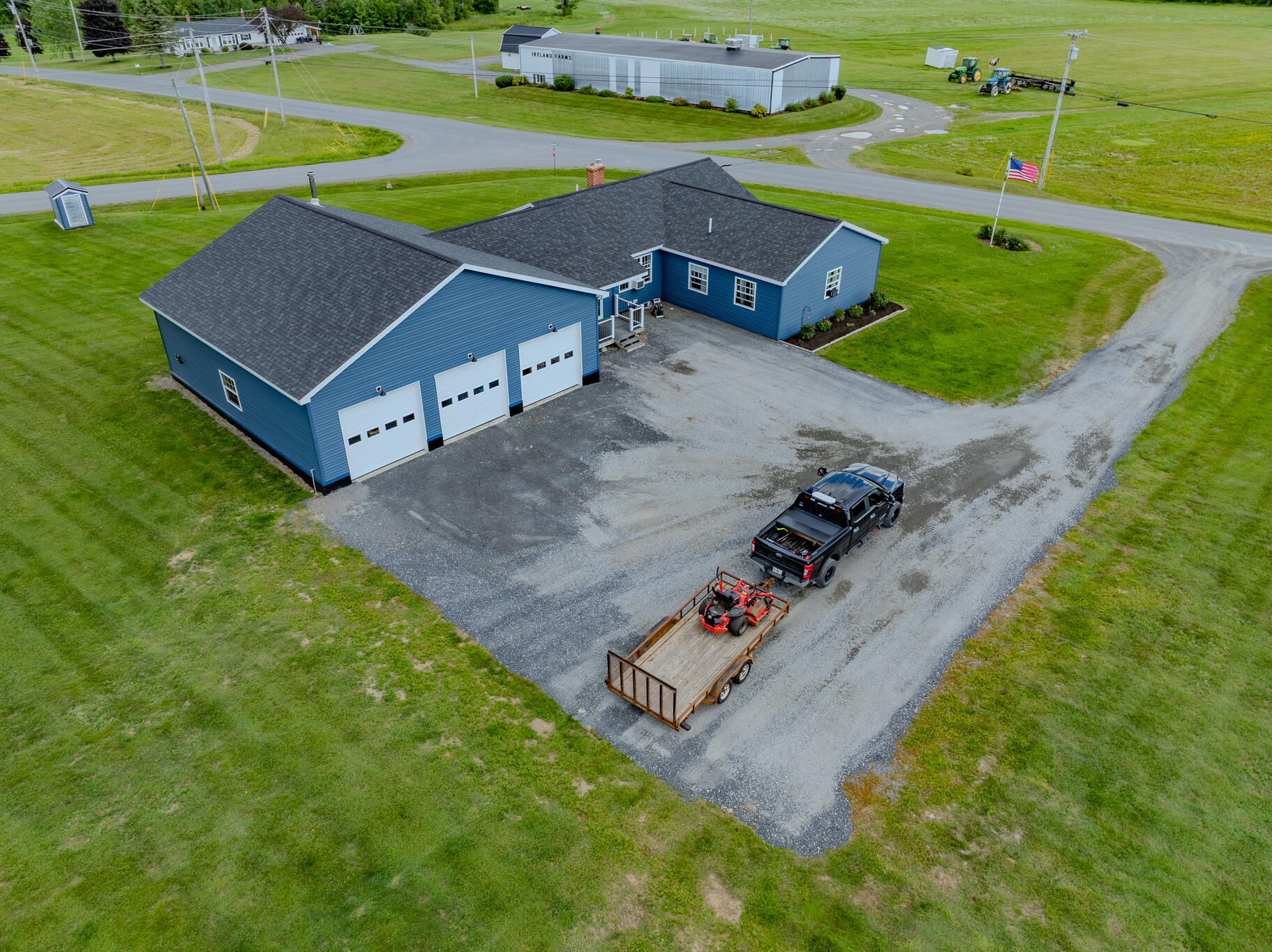 main property photo 43