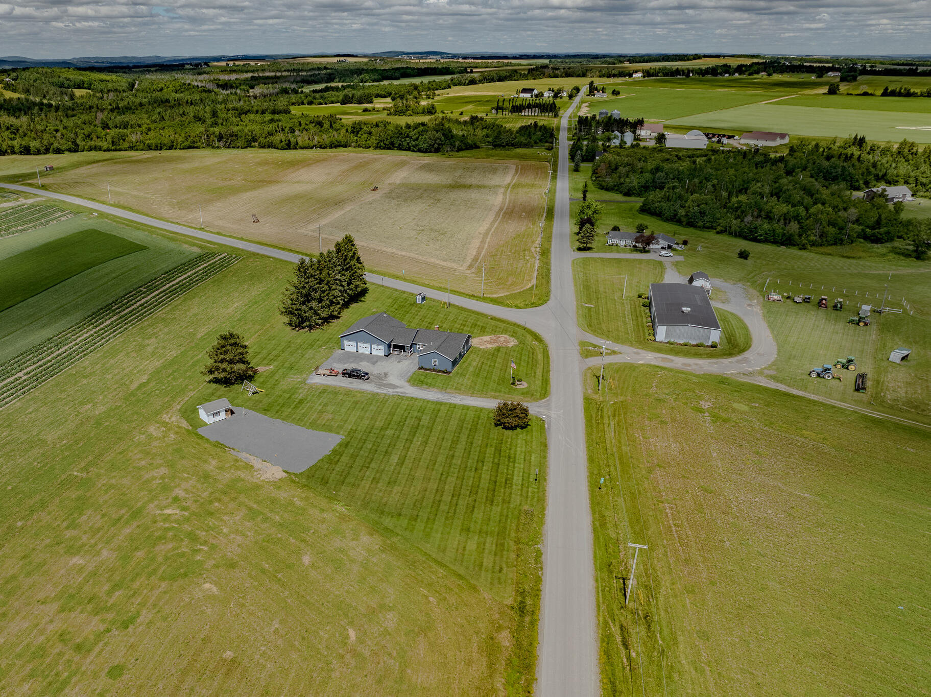main property photo 48