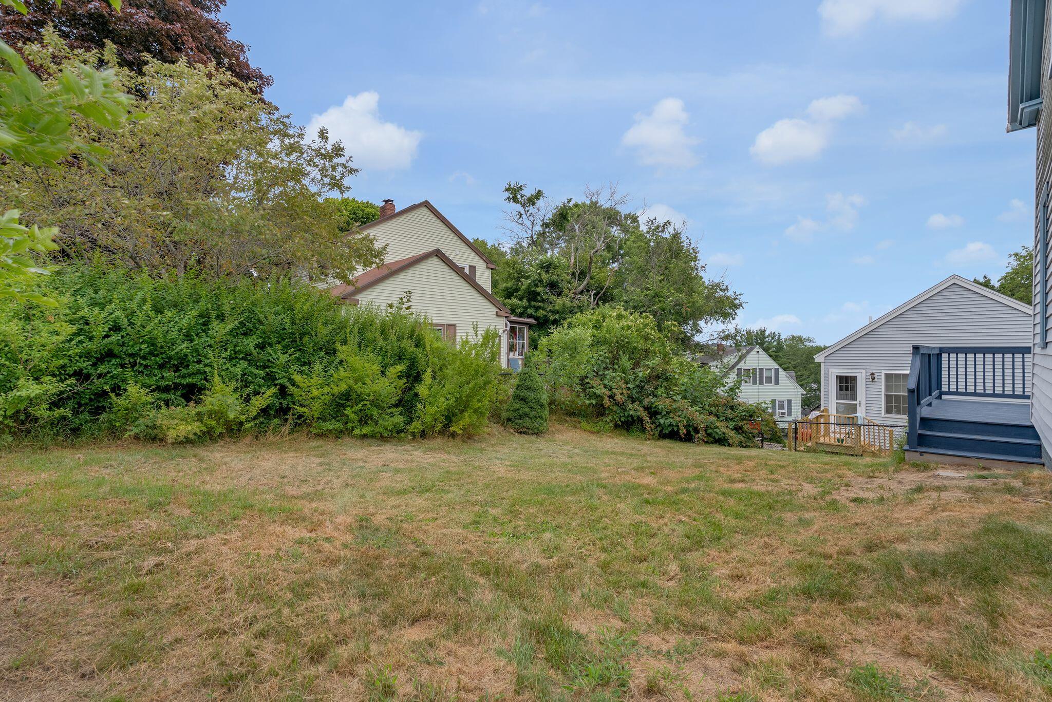 main property photo 9