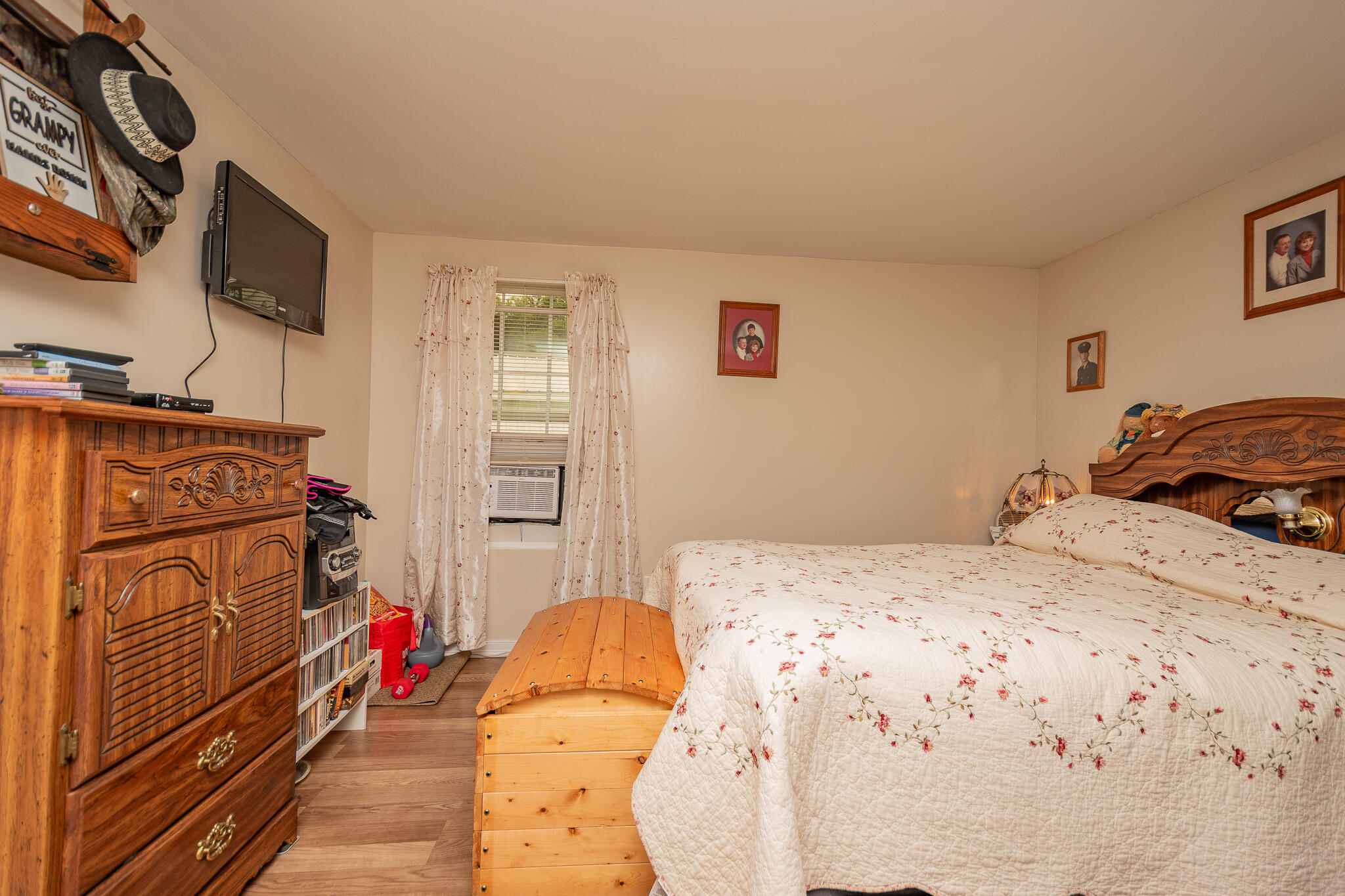 main property photo 18