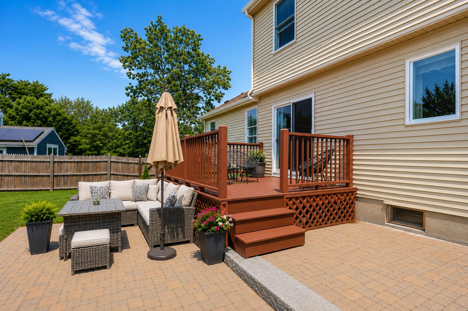 main property photo 23