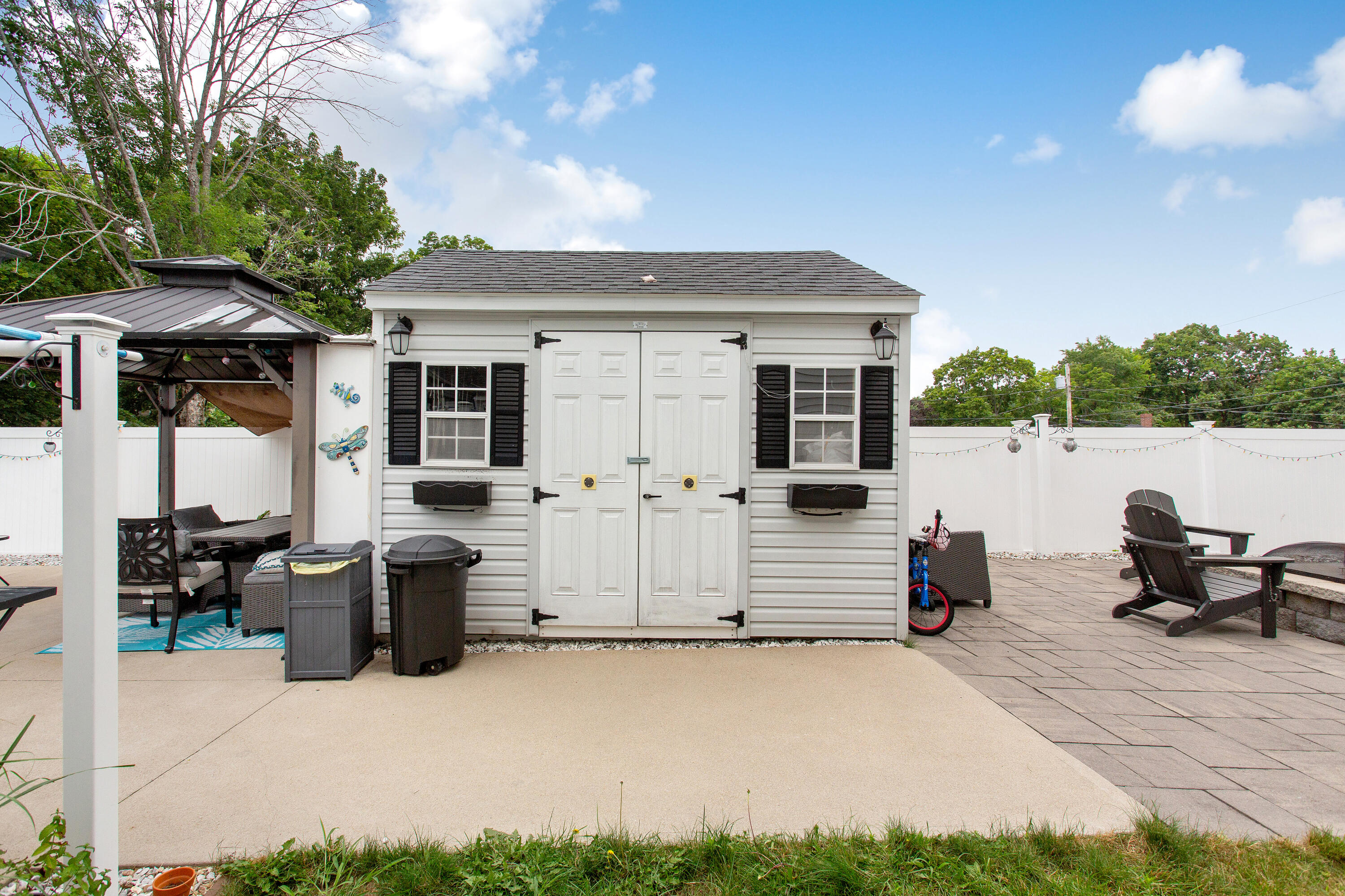 main property photo 54