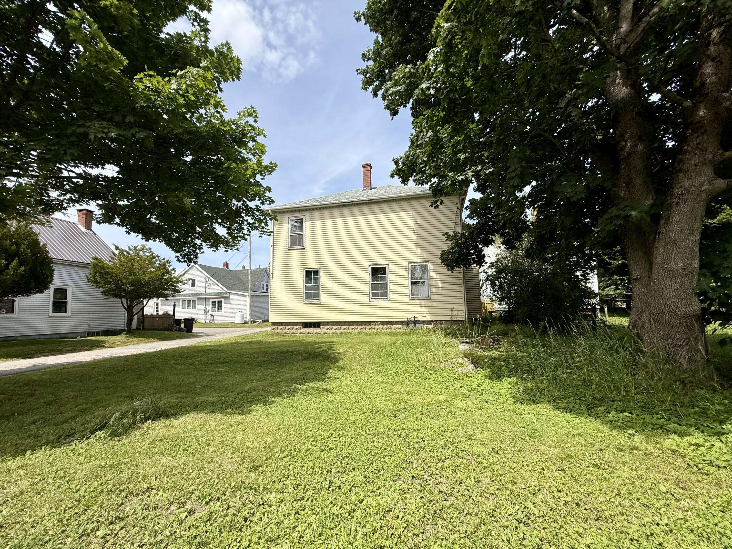 main property photo 12
