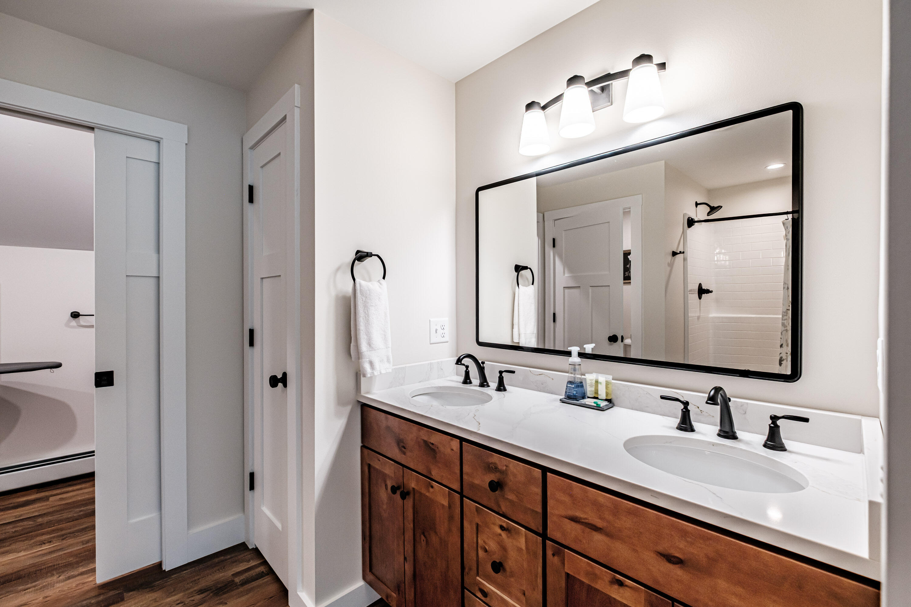 main property photo 139