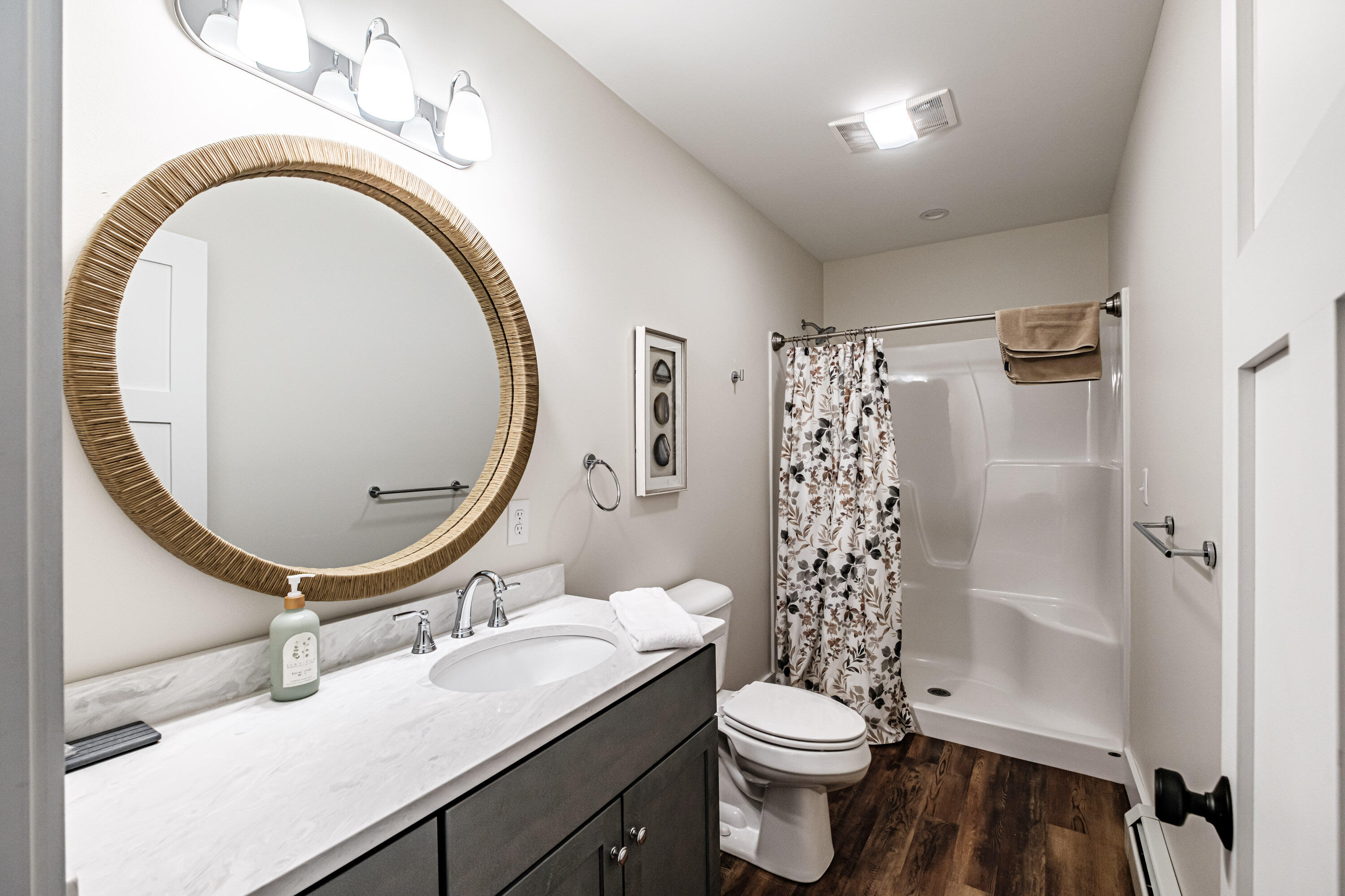 main property photo 158