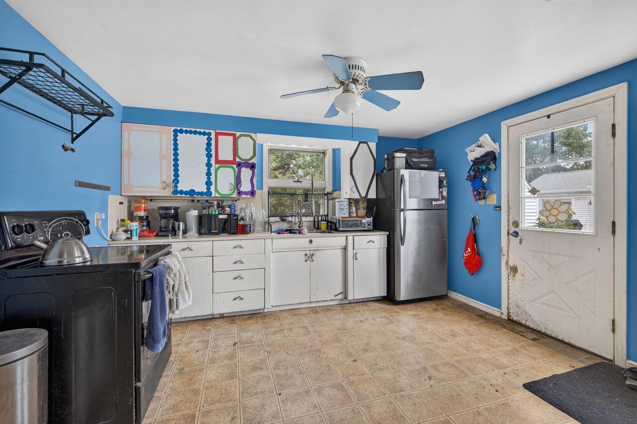 main property photo 21