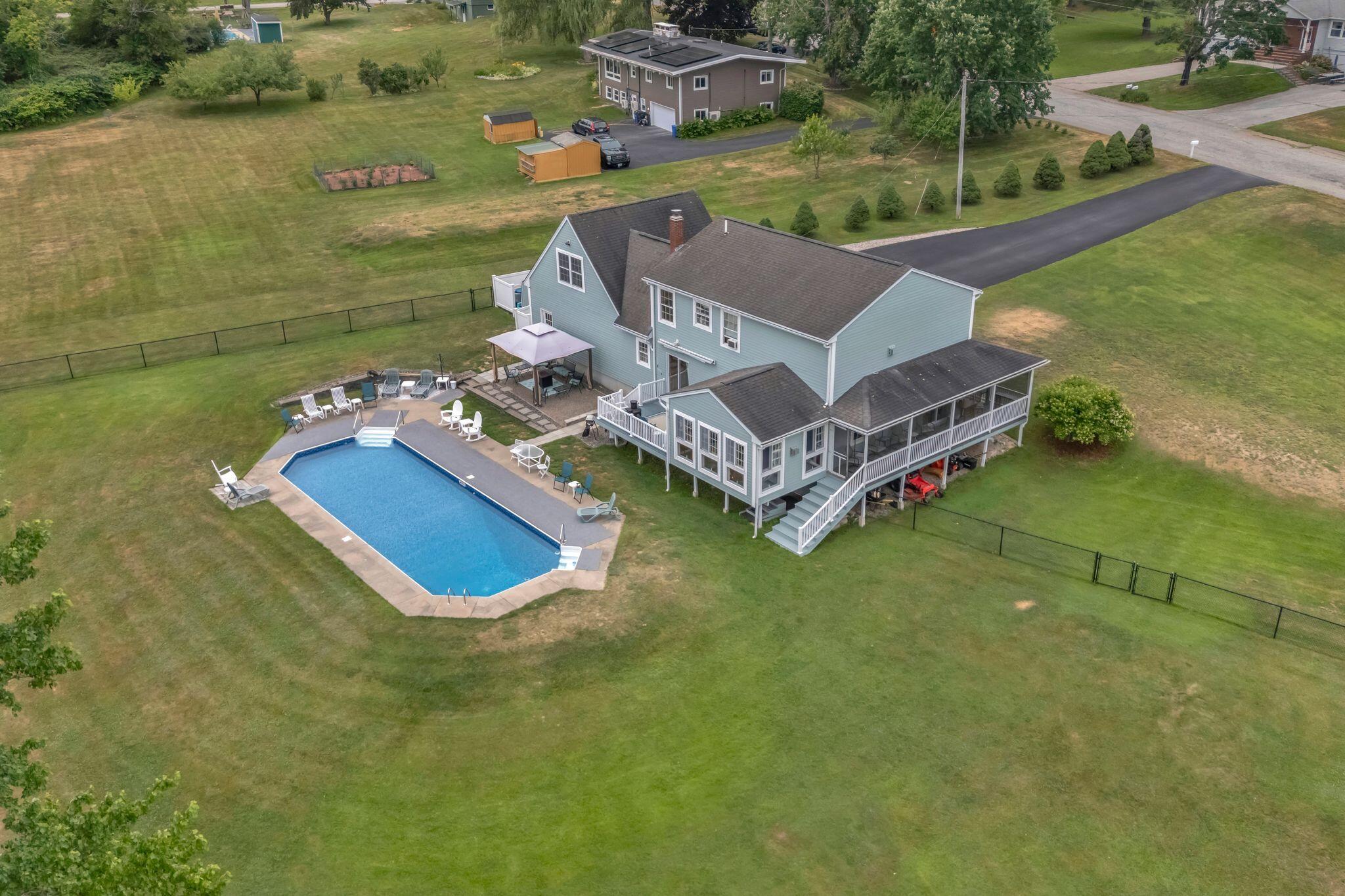 main property photo 62