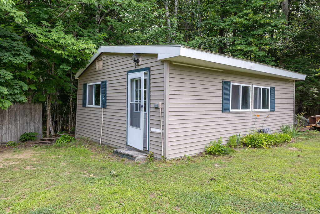 main property photo 51