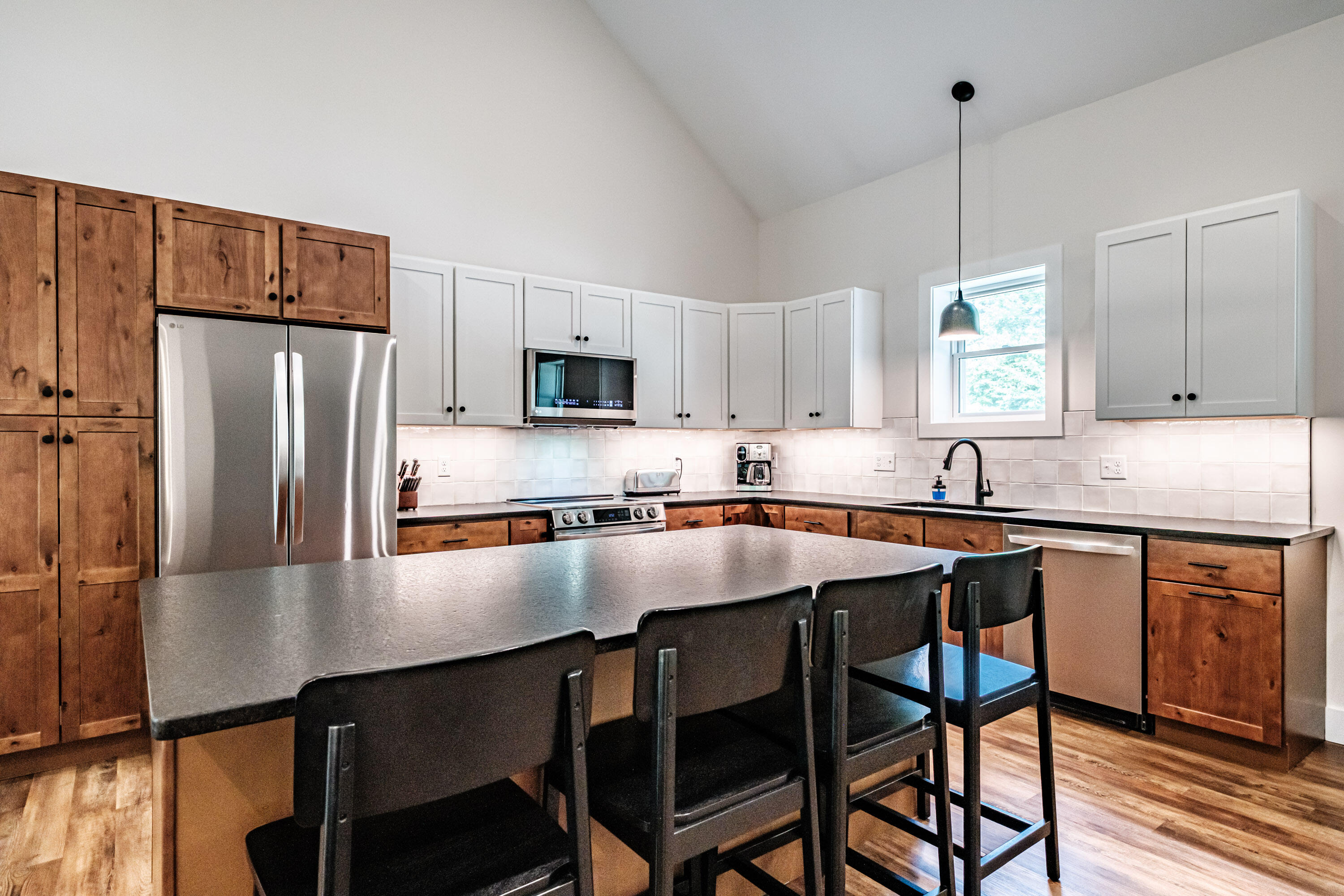 main property photo 96