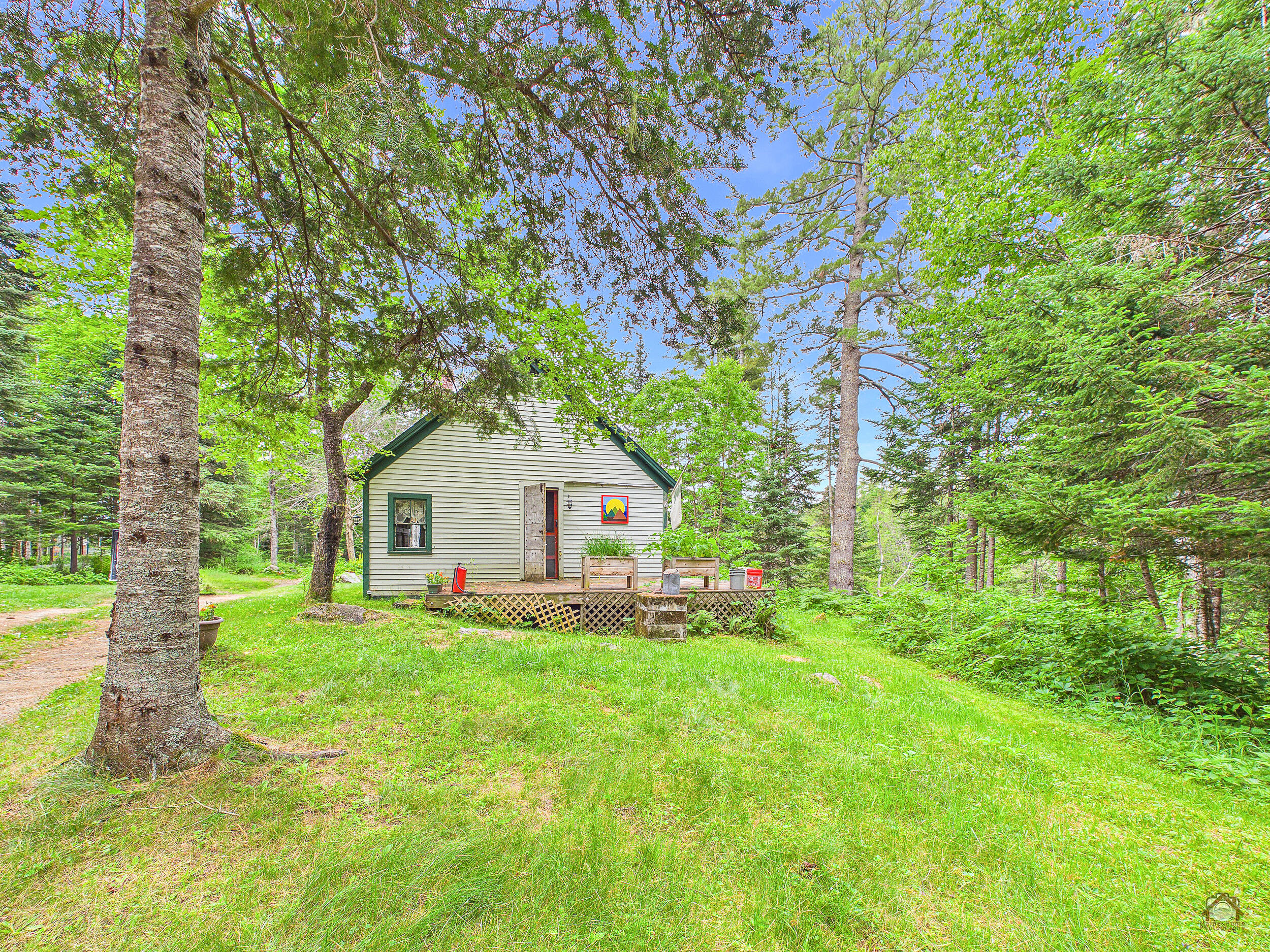 main property photo 24