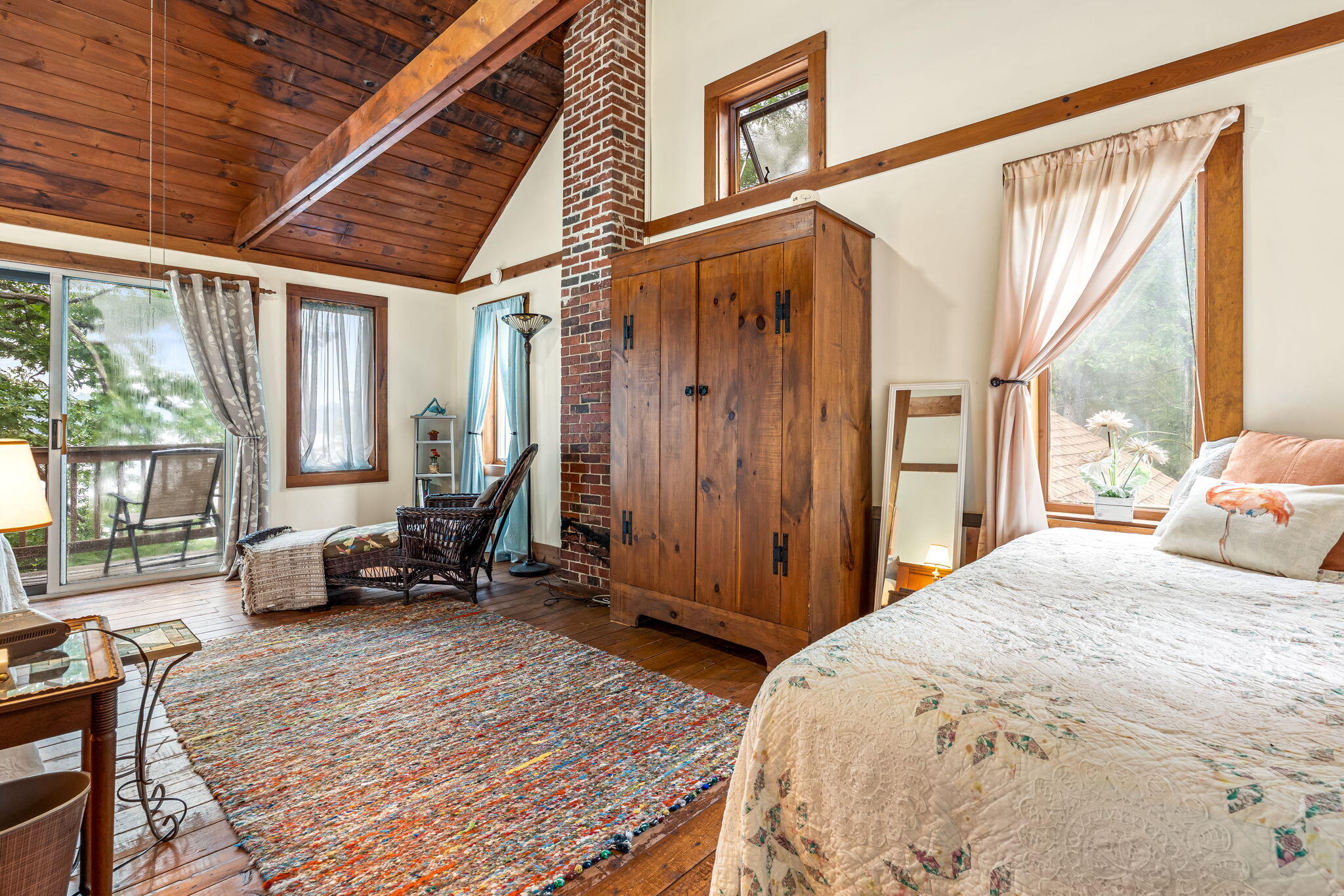 main property photo 24