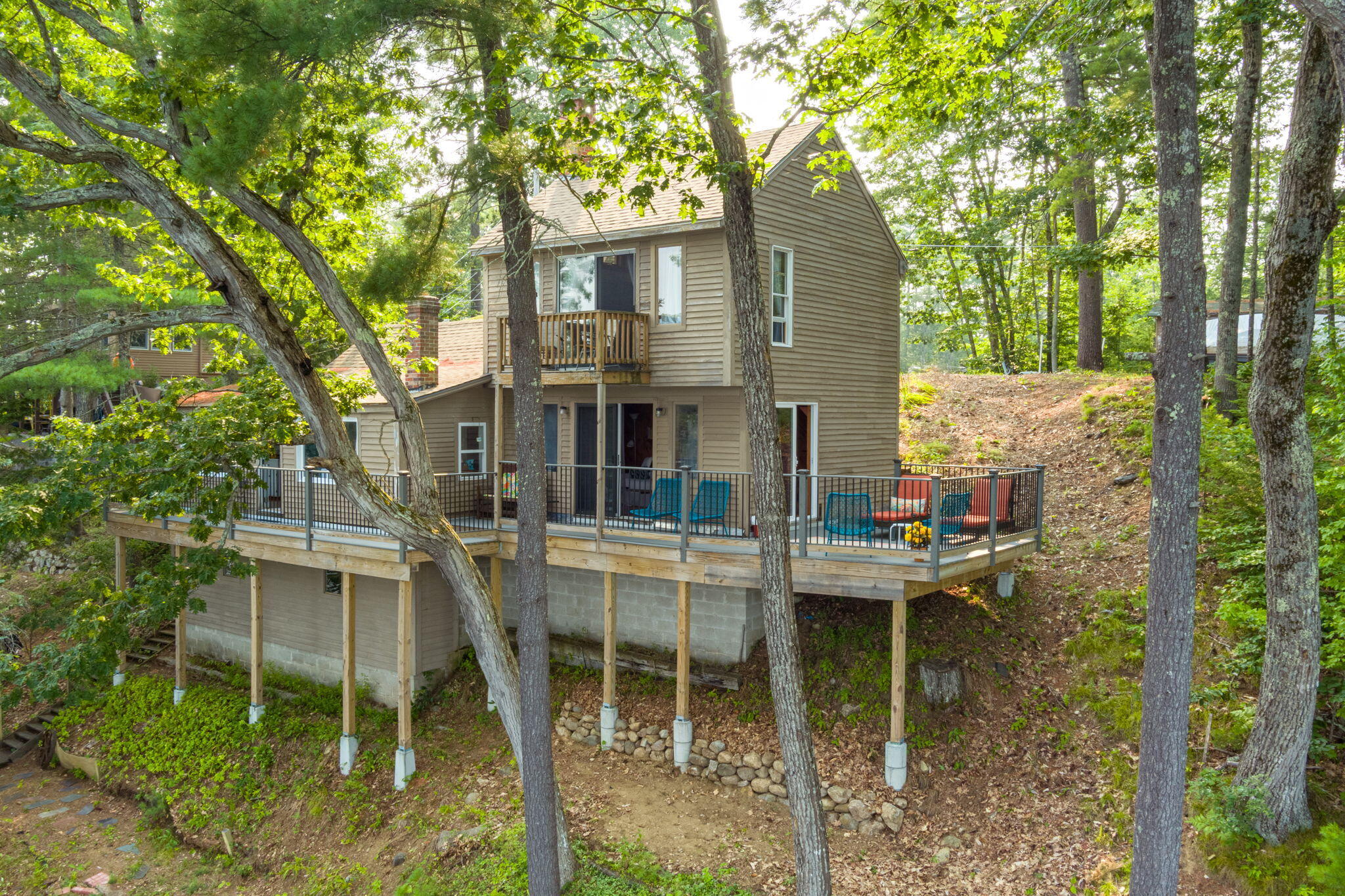 main property photo 31