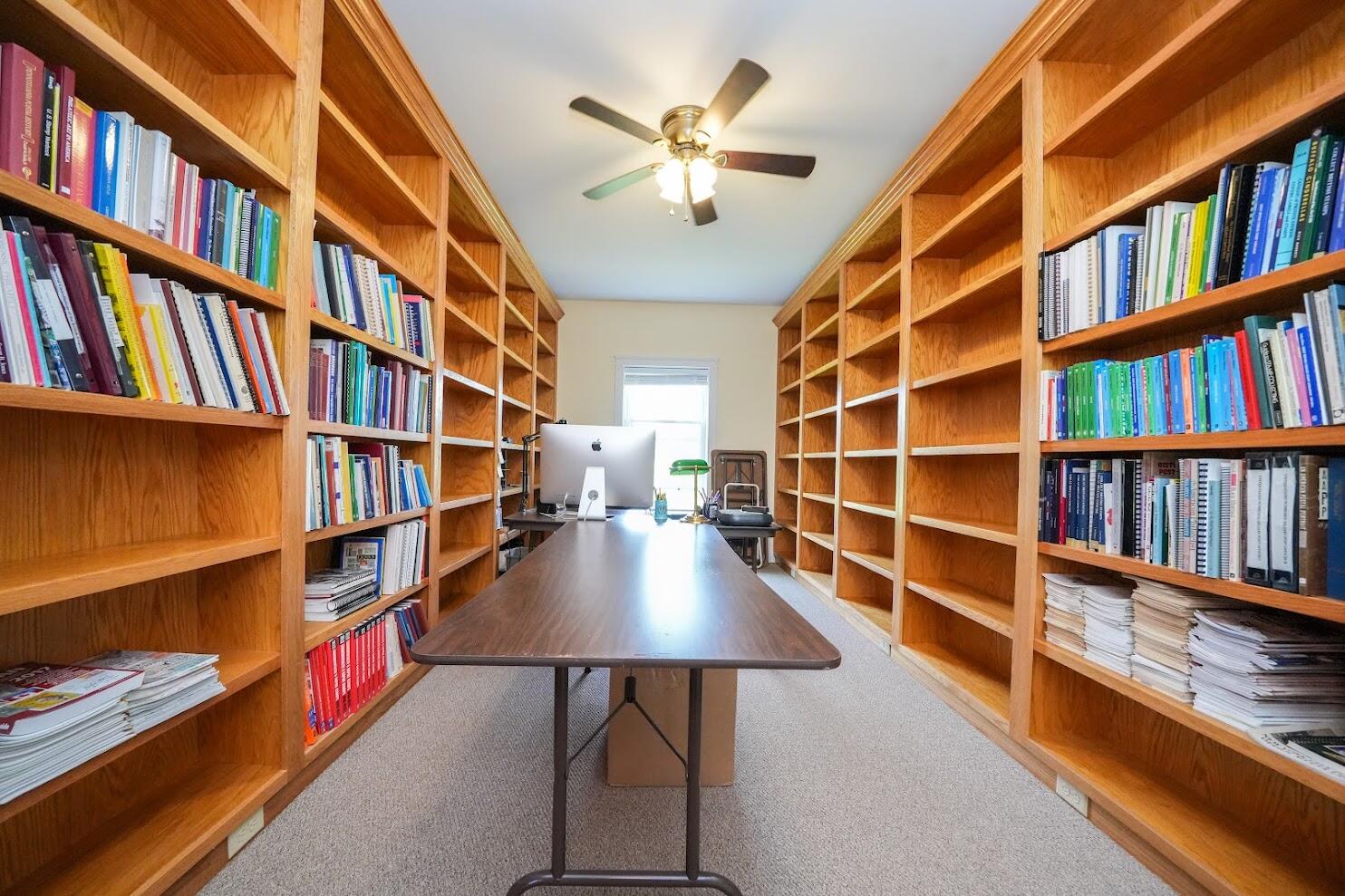 main property photo 40
