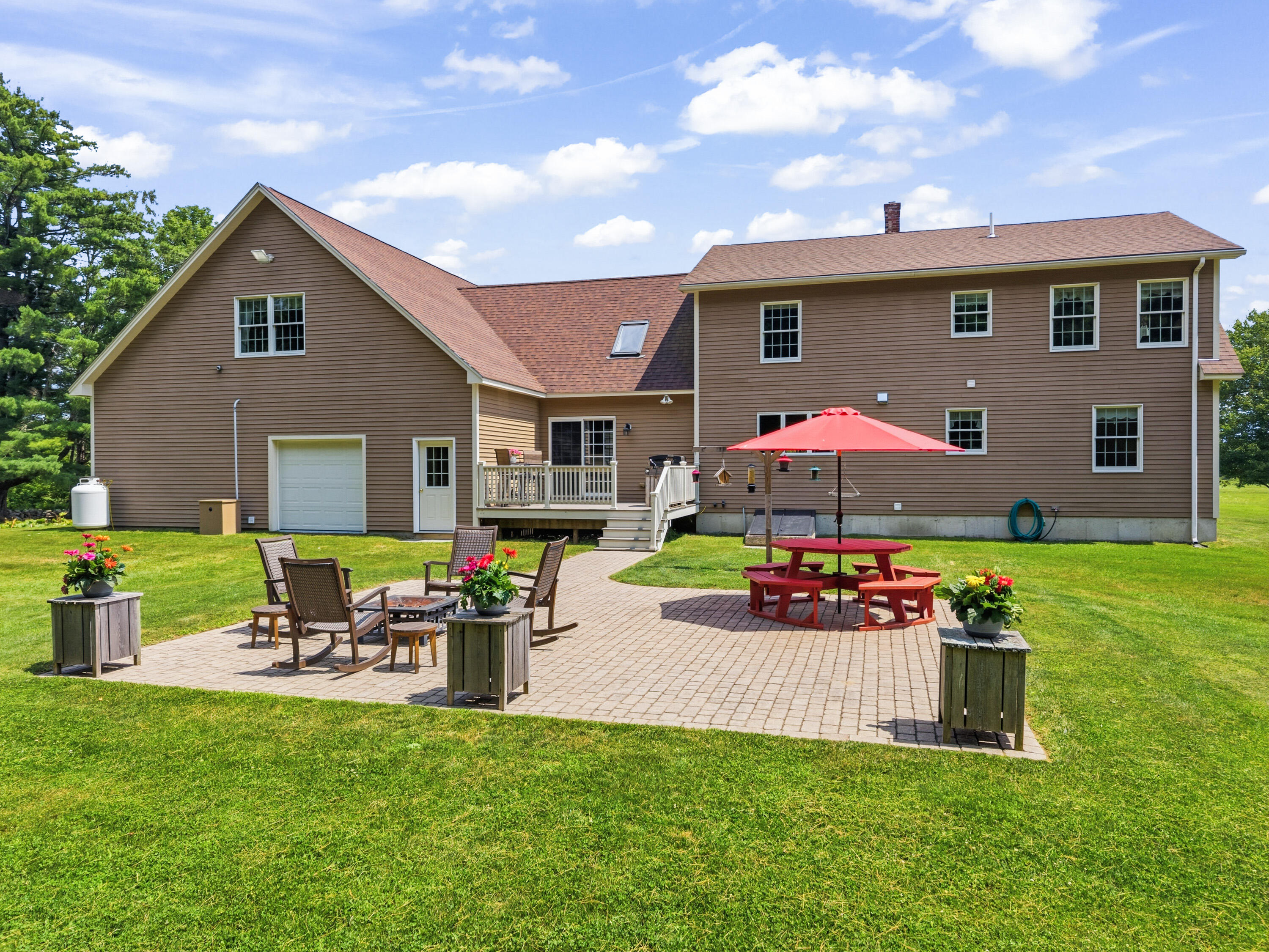 main property photo 51