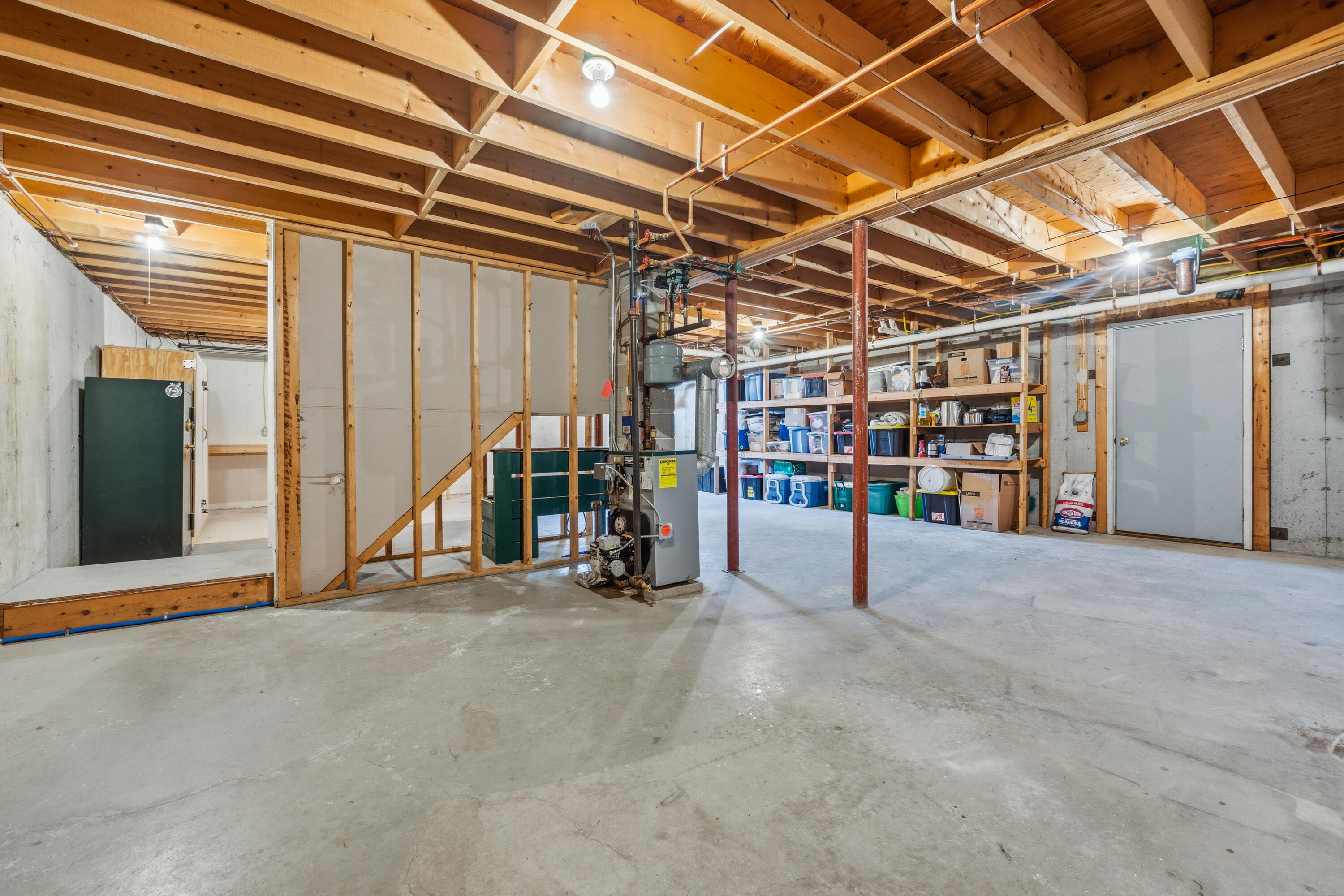 main property photo 66