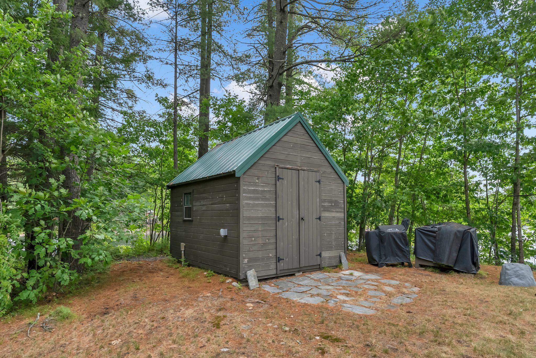 main property photo 38