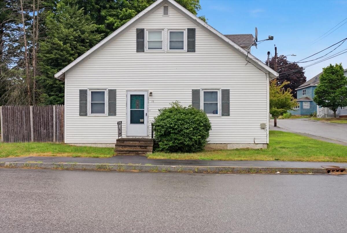 main property photo 12
