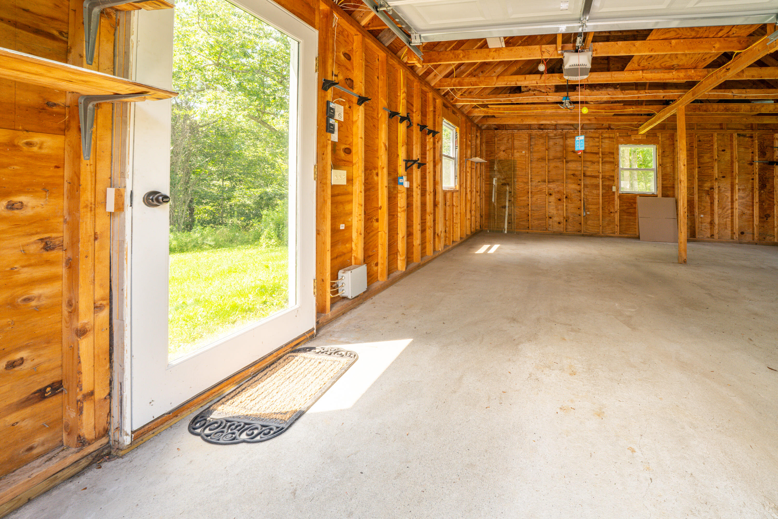 main property photo 47