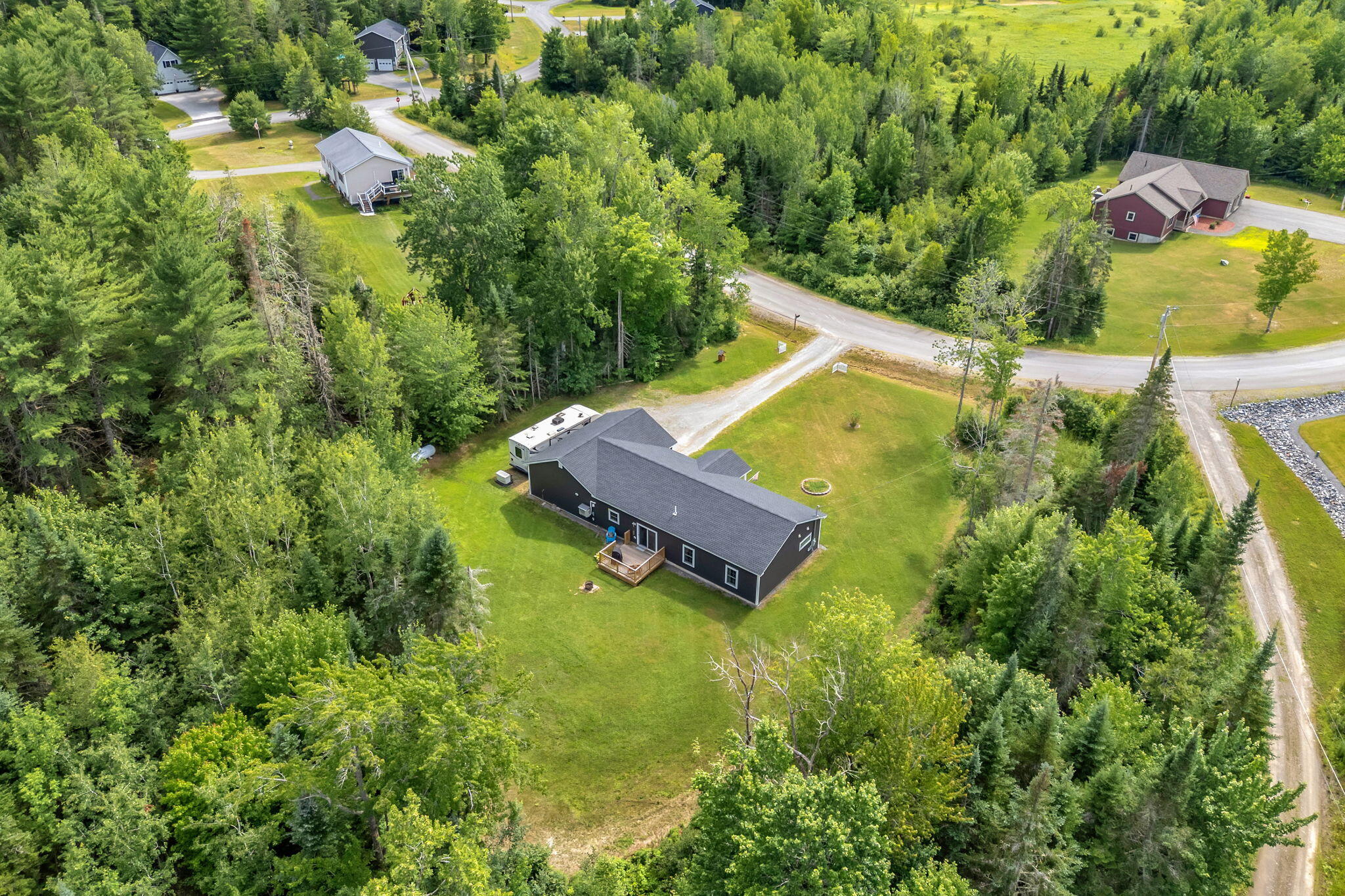 main property photo 45