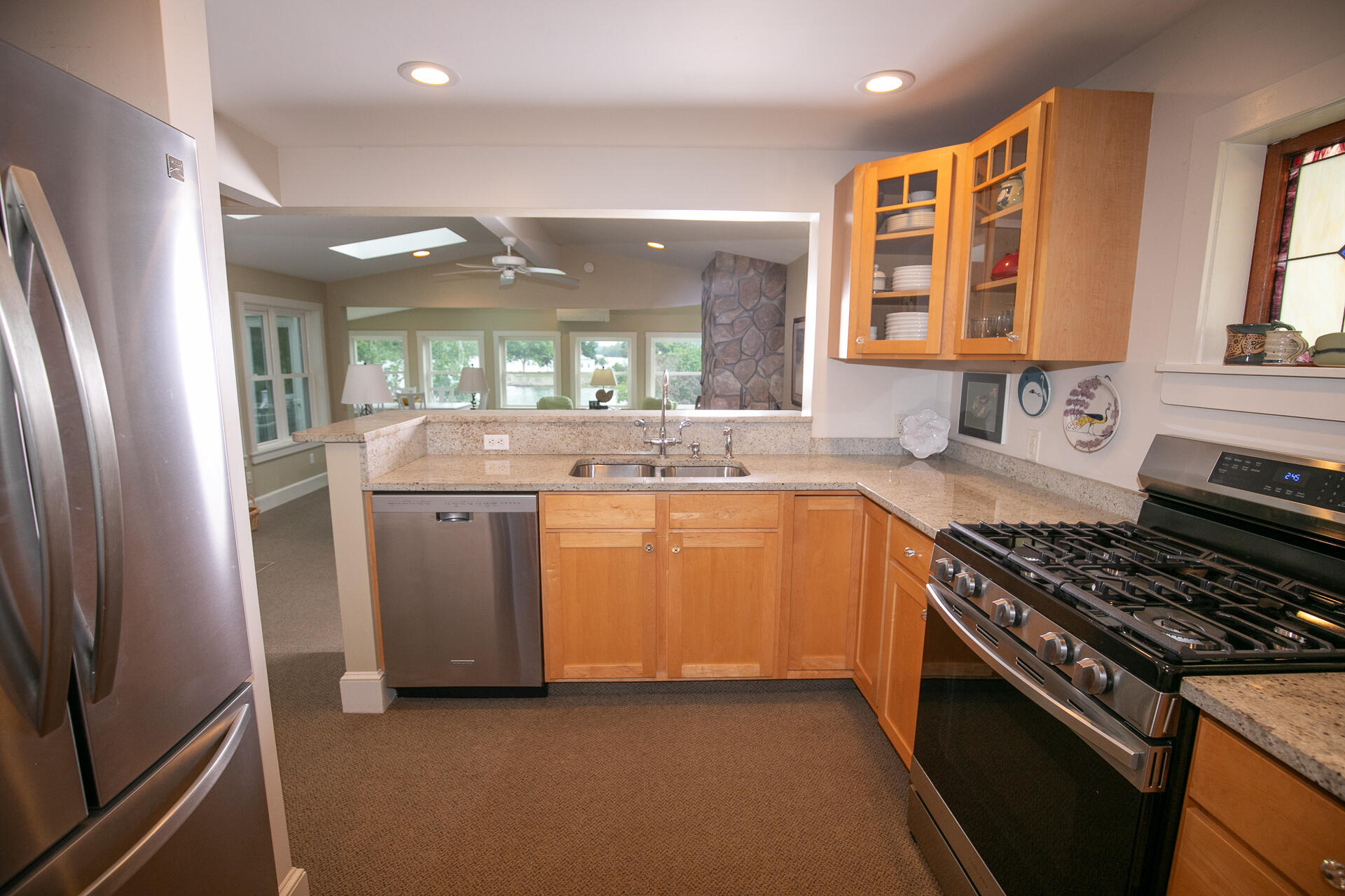 main property photo 50