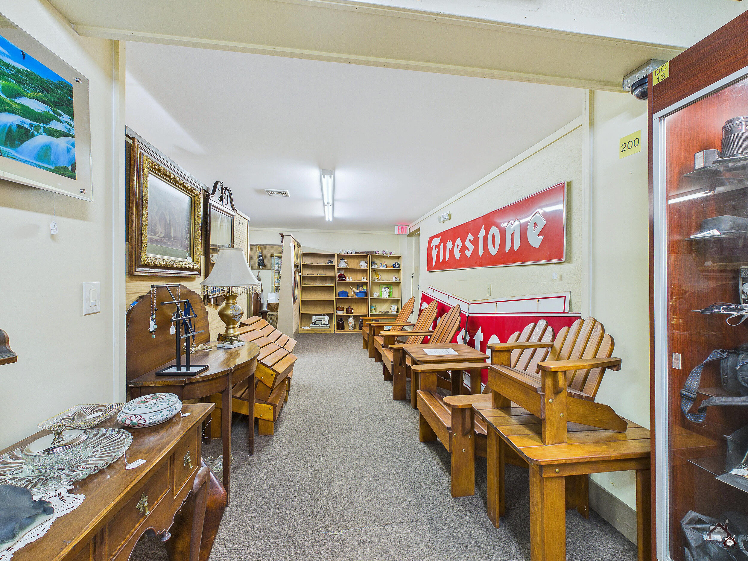 main property photo 61