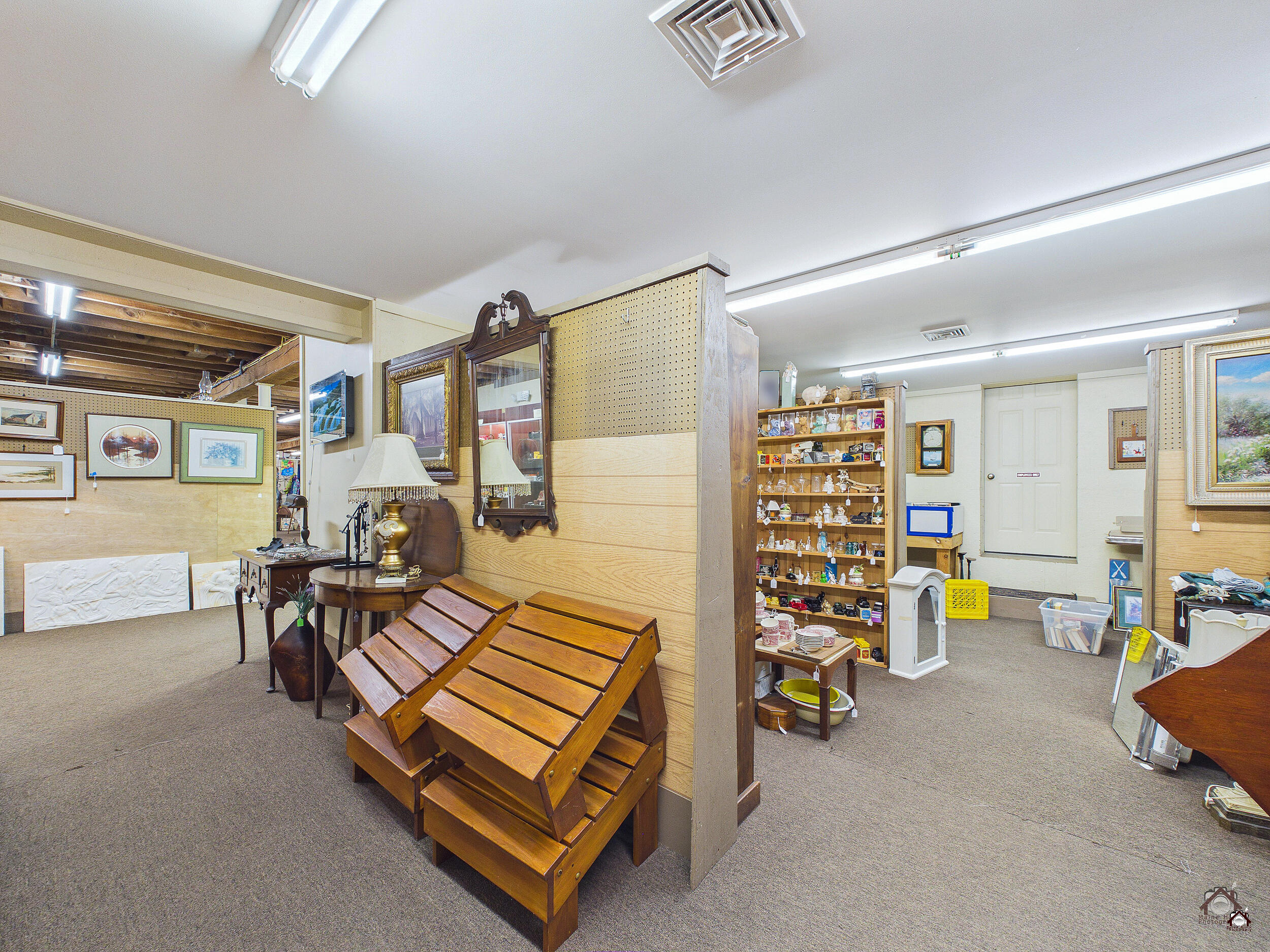 main property photo 63