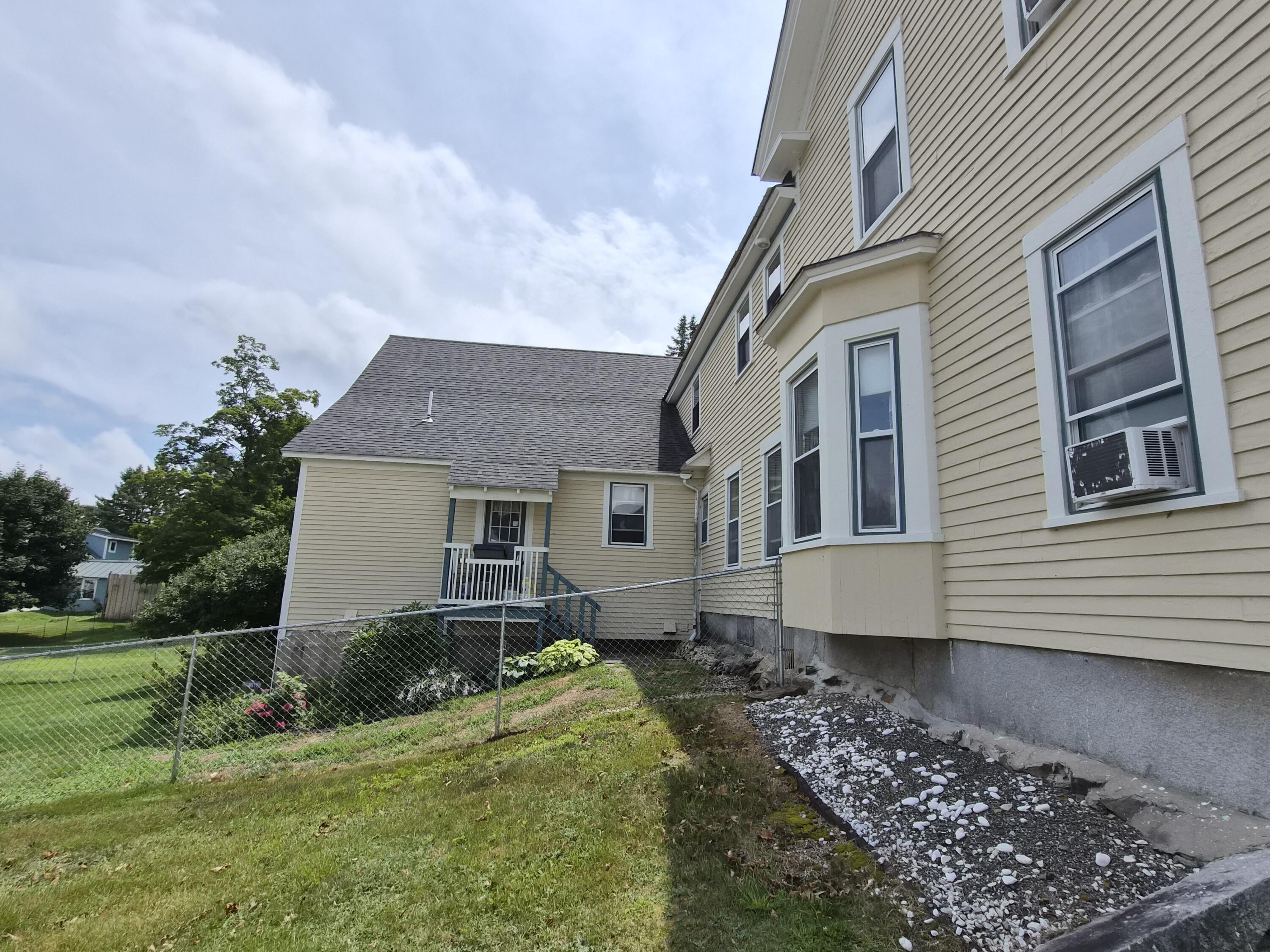 main property photo 79