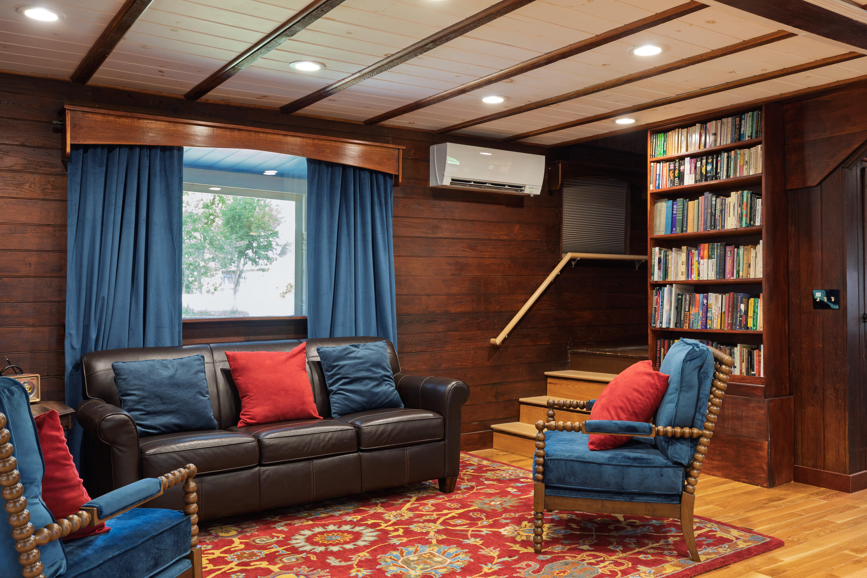 main property photo 15