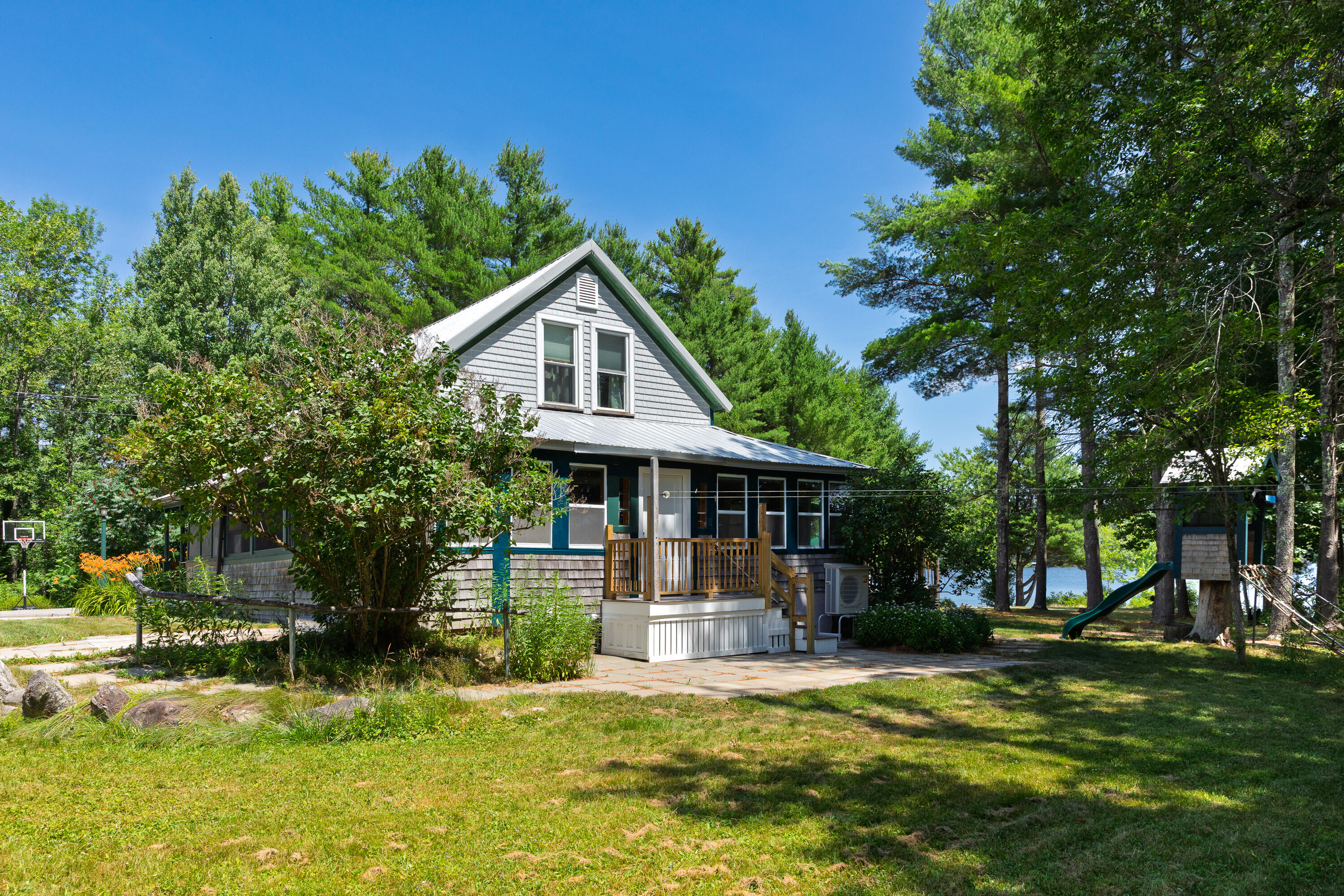 main property photo 4