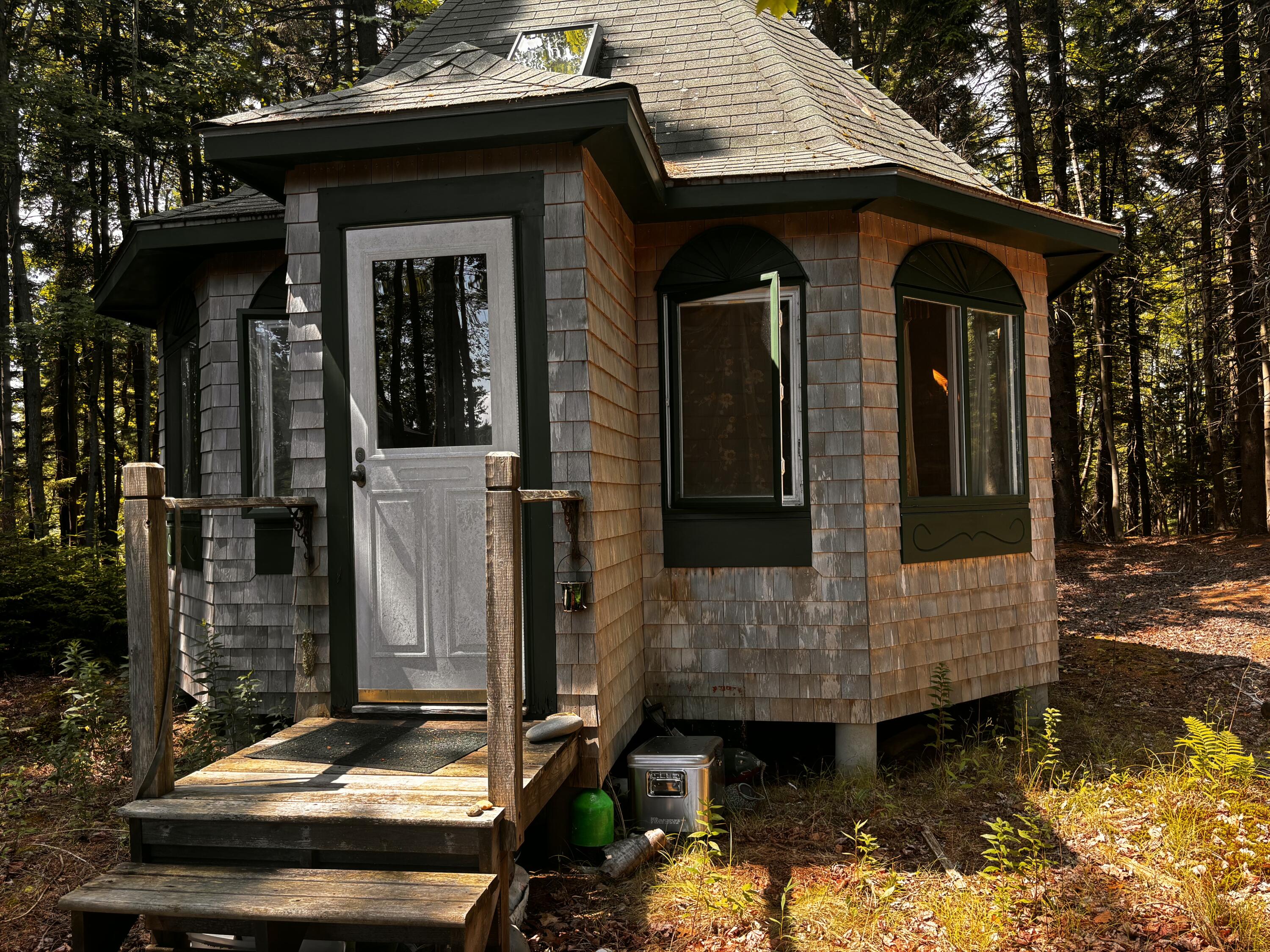 main property photo 1