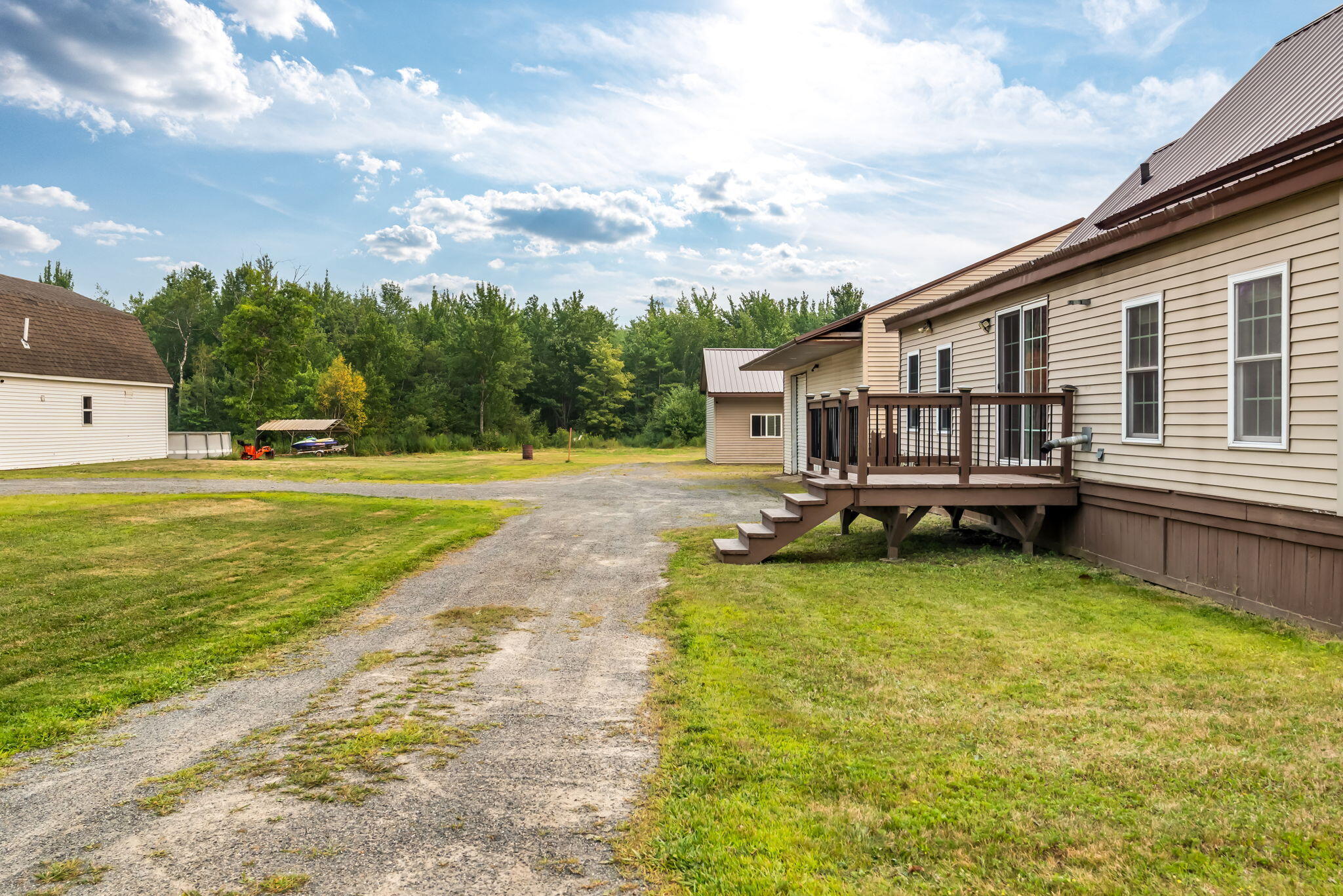main property photo 42