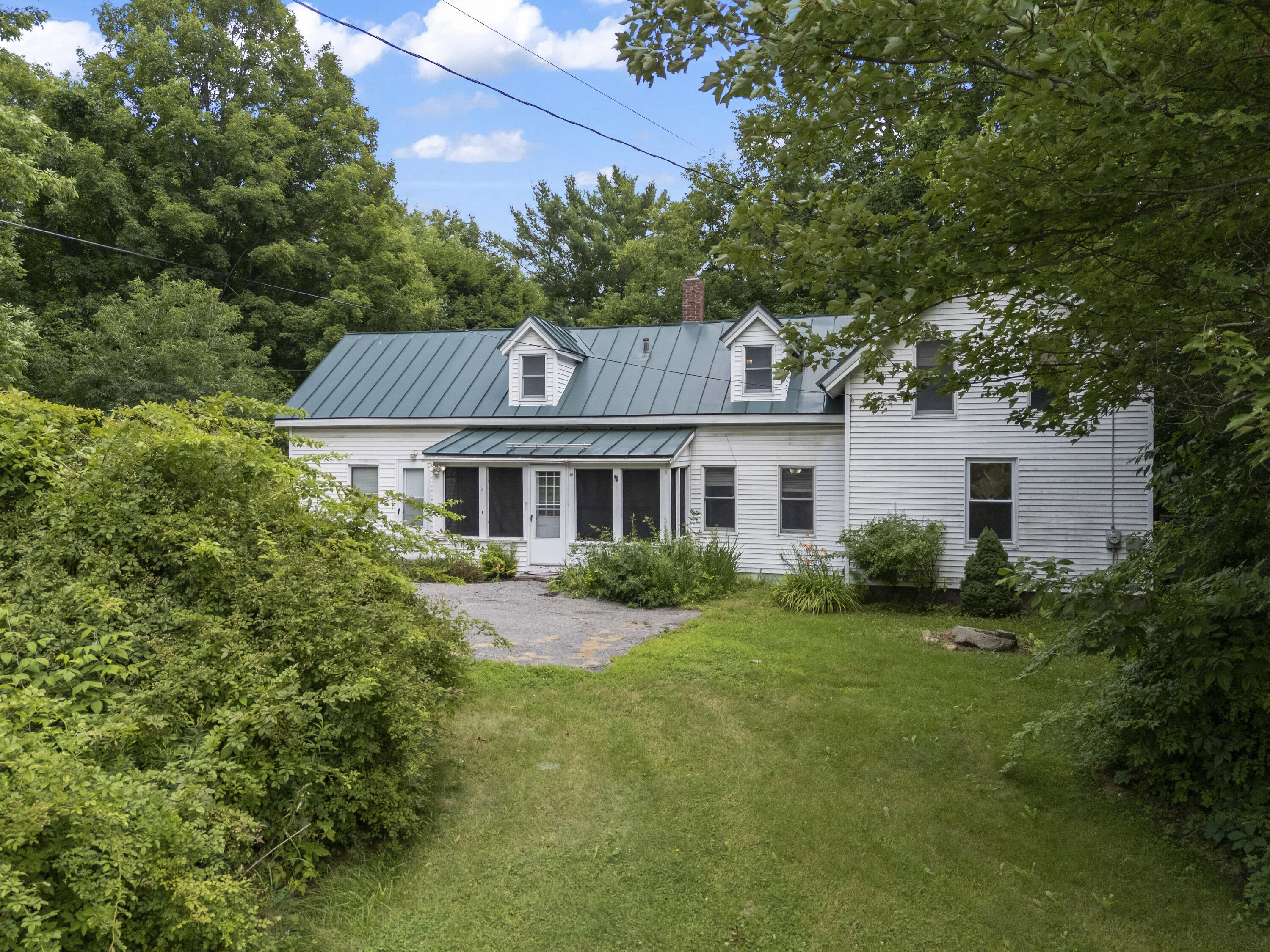 main property photo 3
