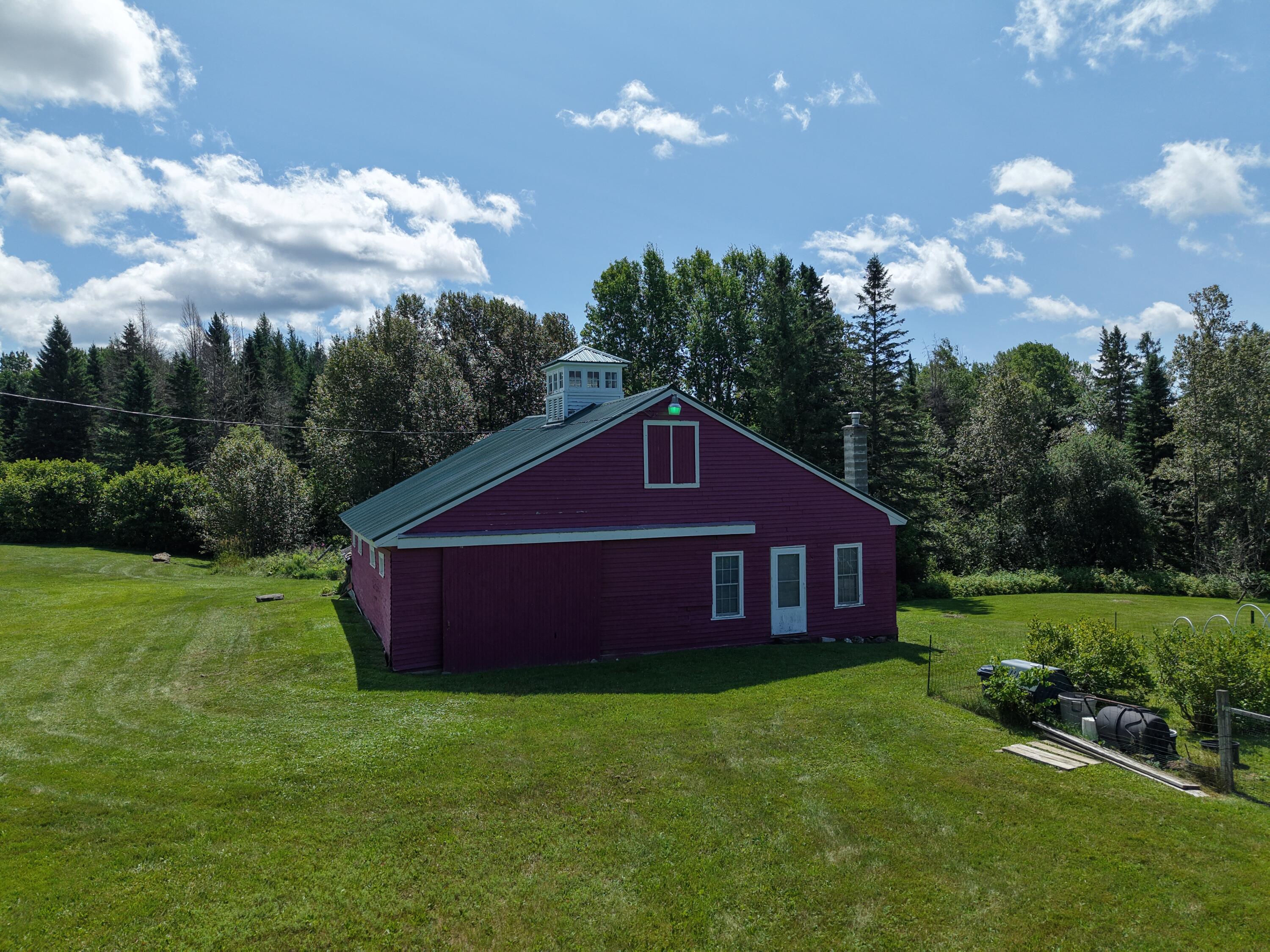 main property photo 4