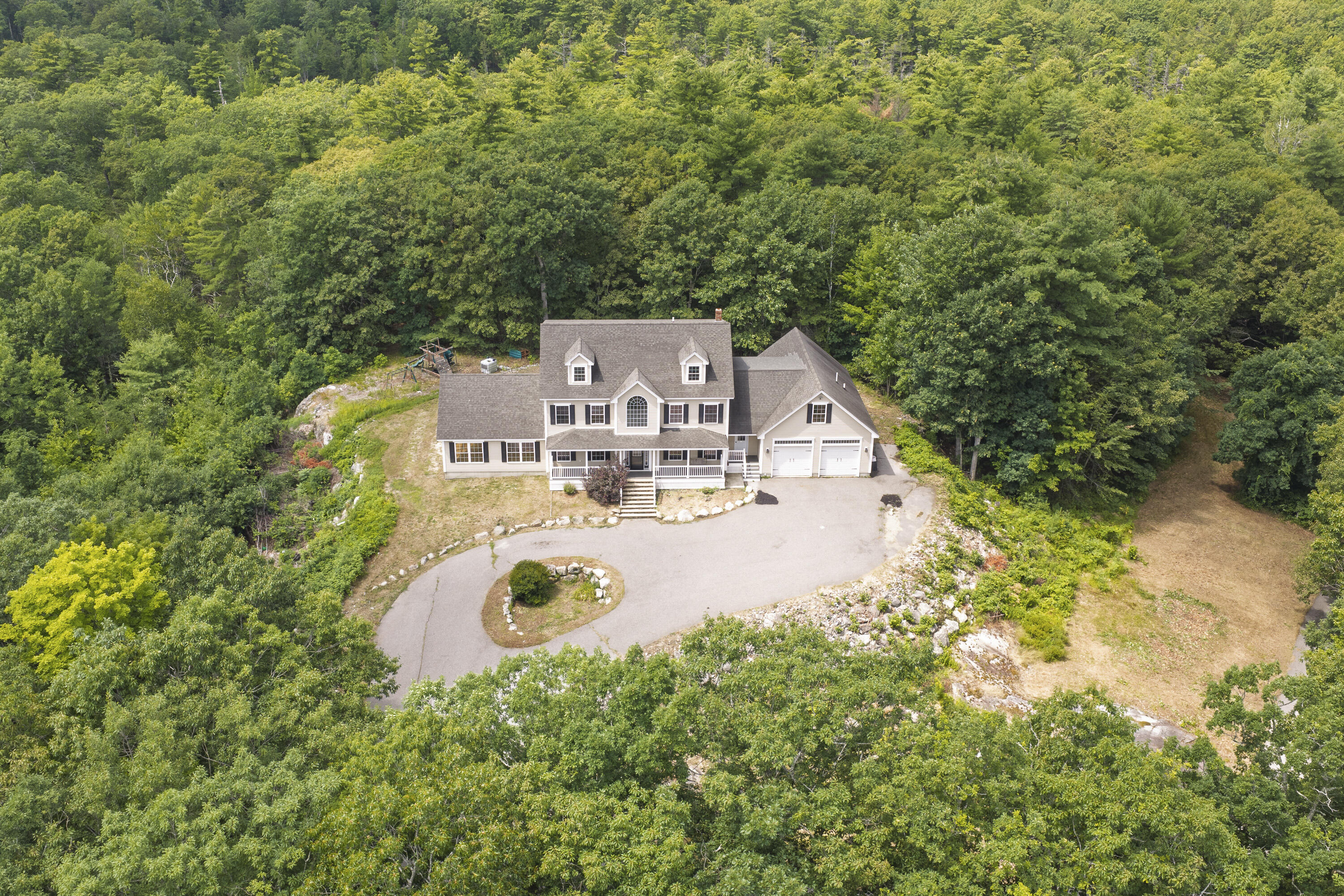 main property photo 77