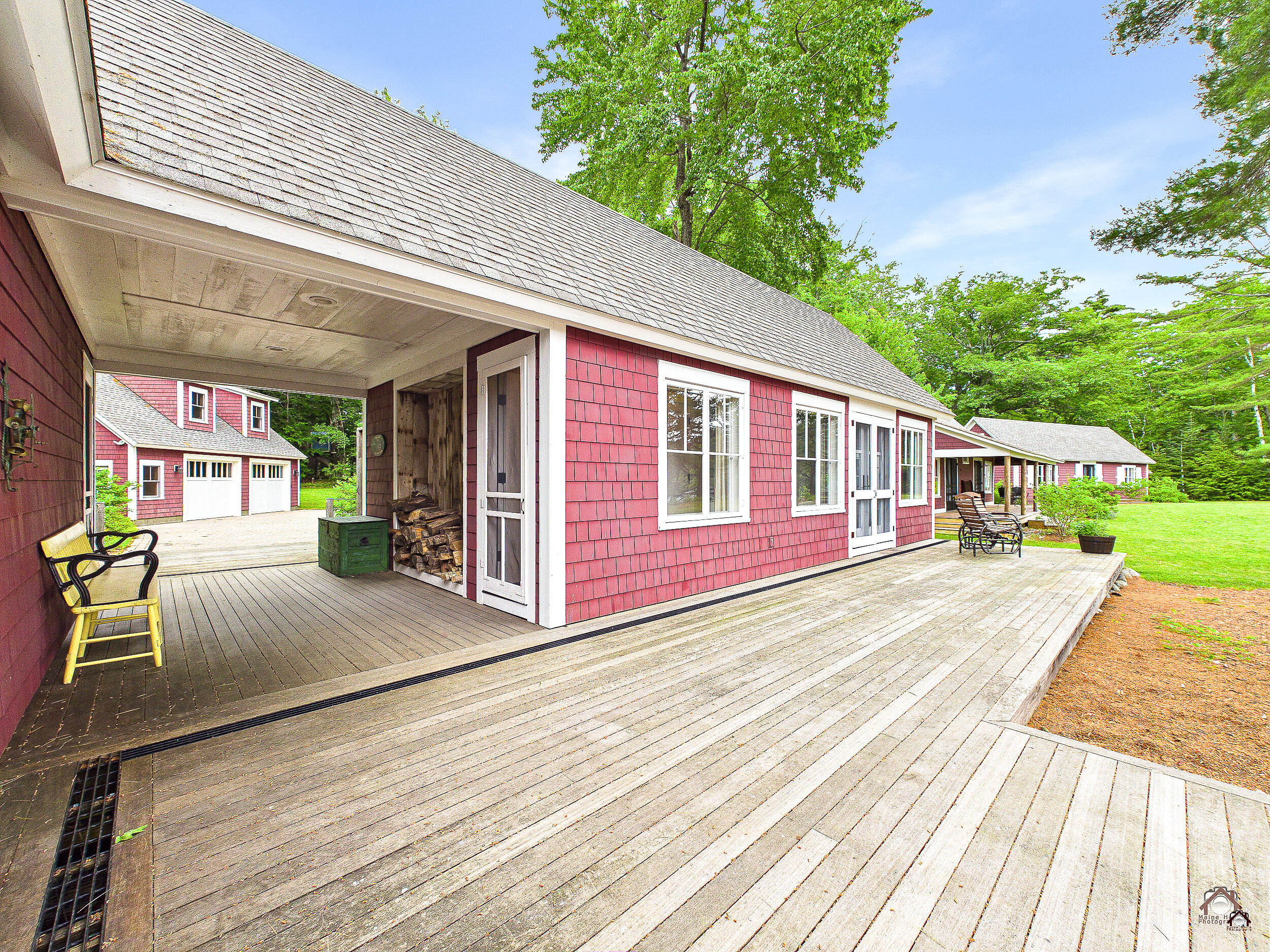 main property photo 37