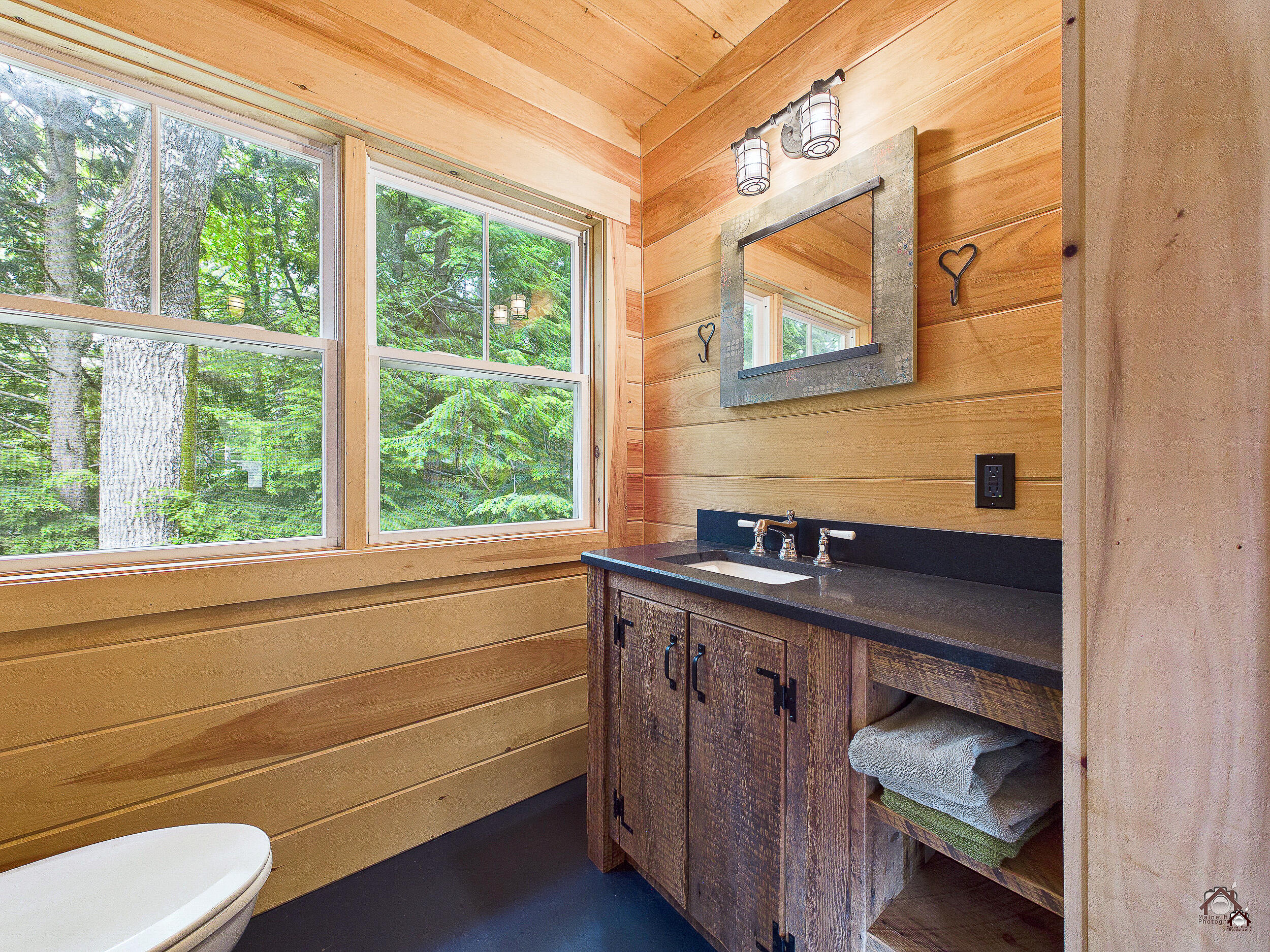 main property photo 79