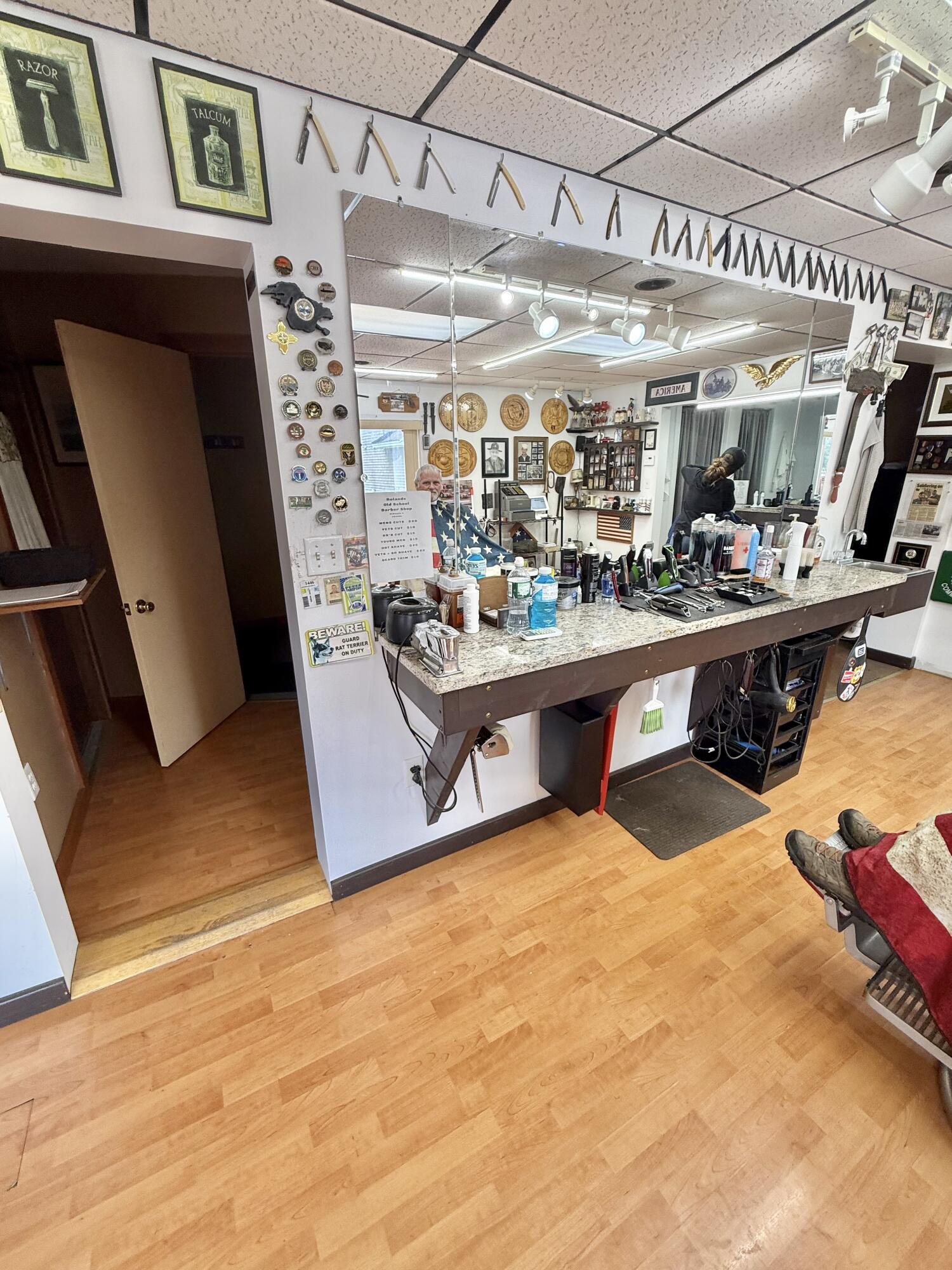main property photo 17