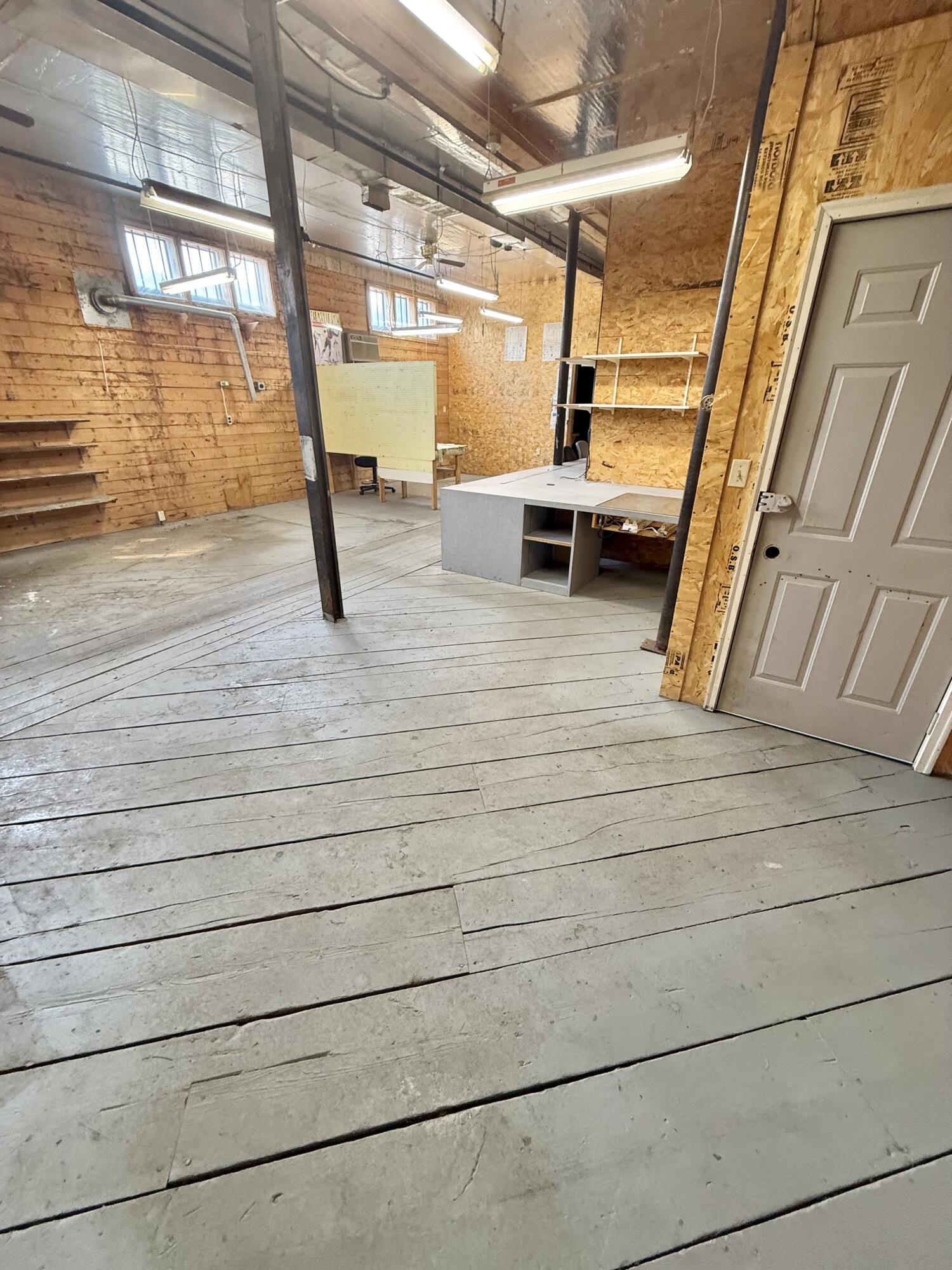 main property photo 46