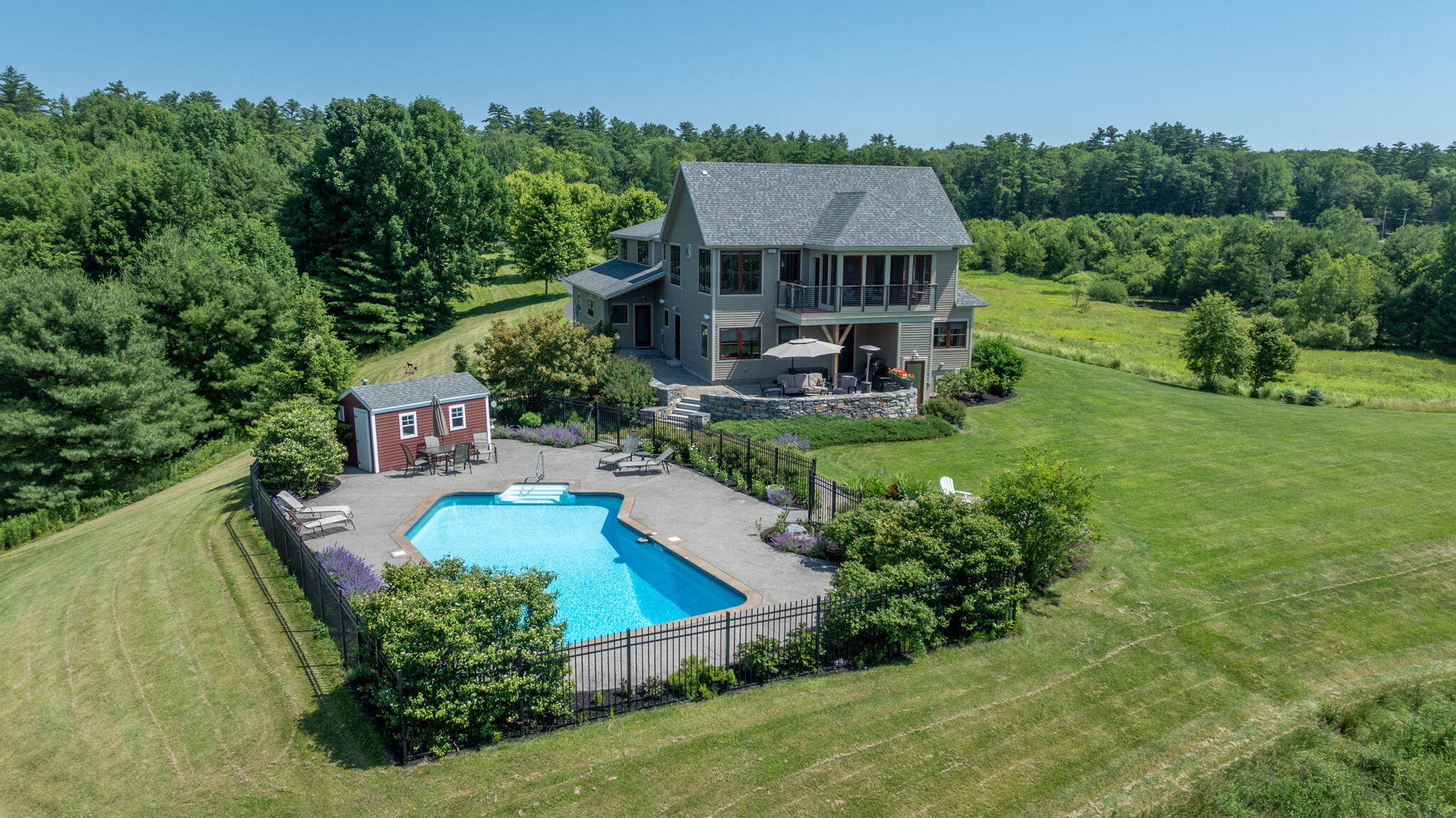 main property photo 83