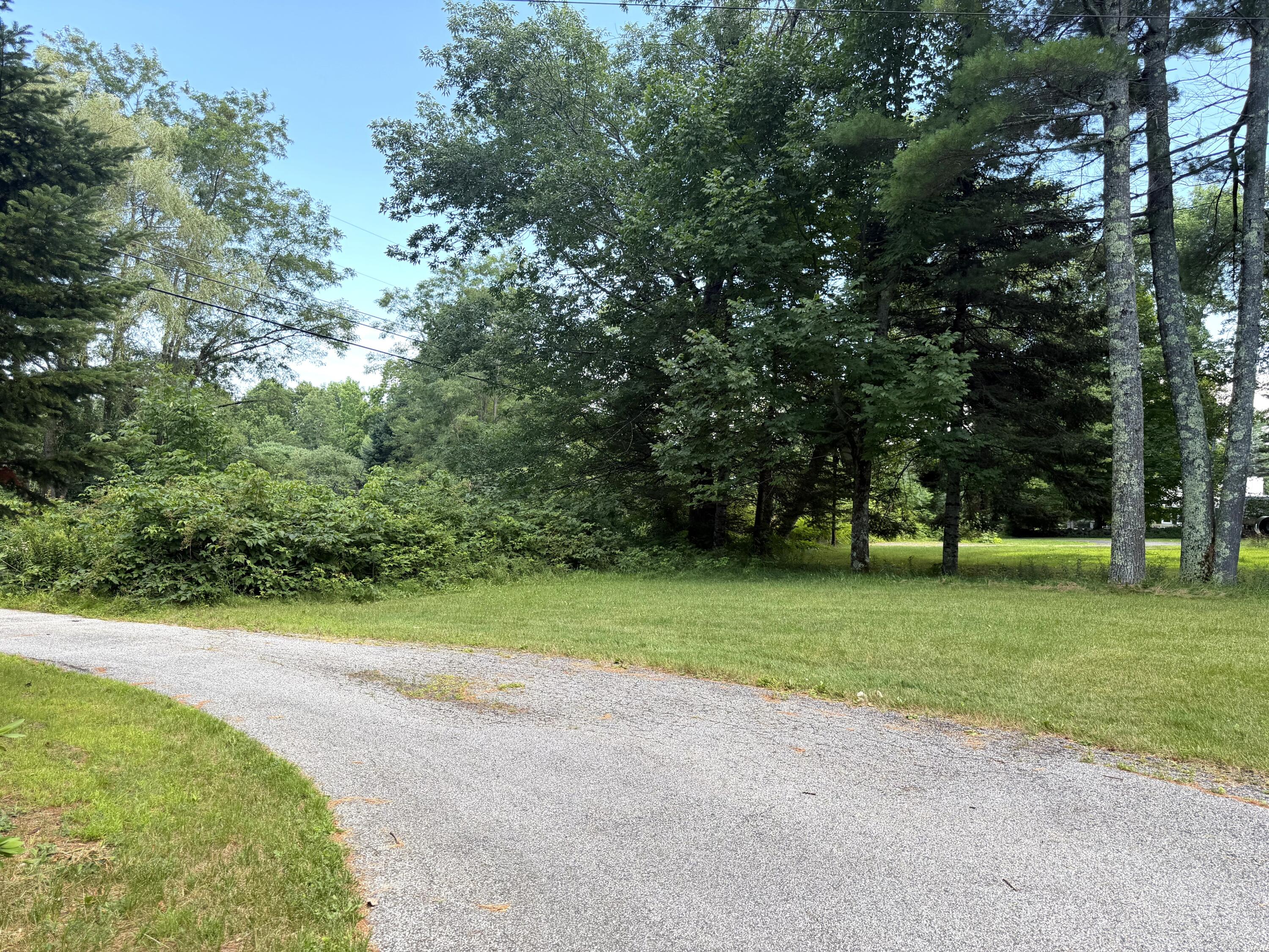main property photo 30