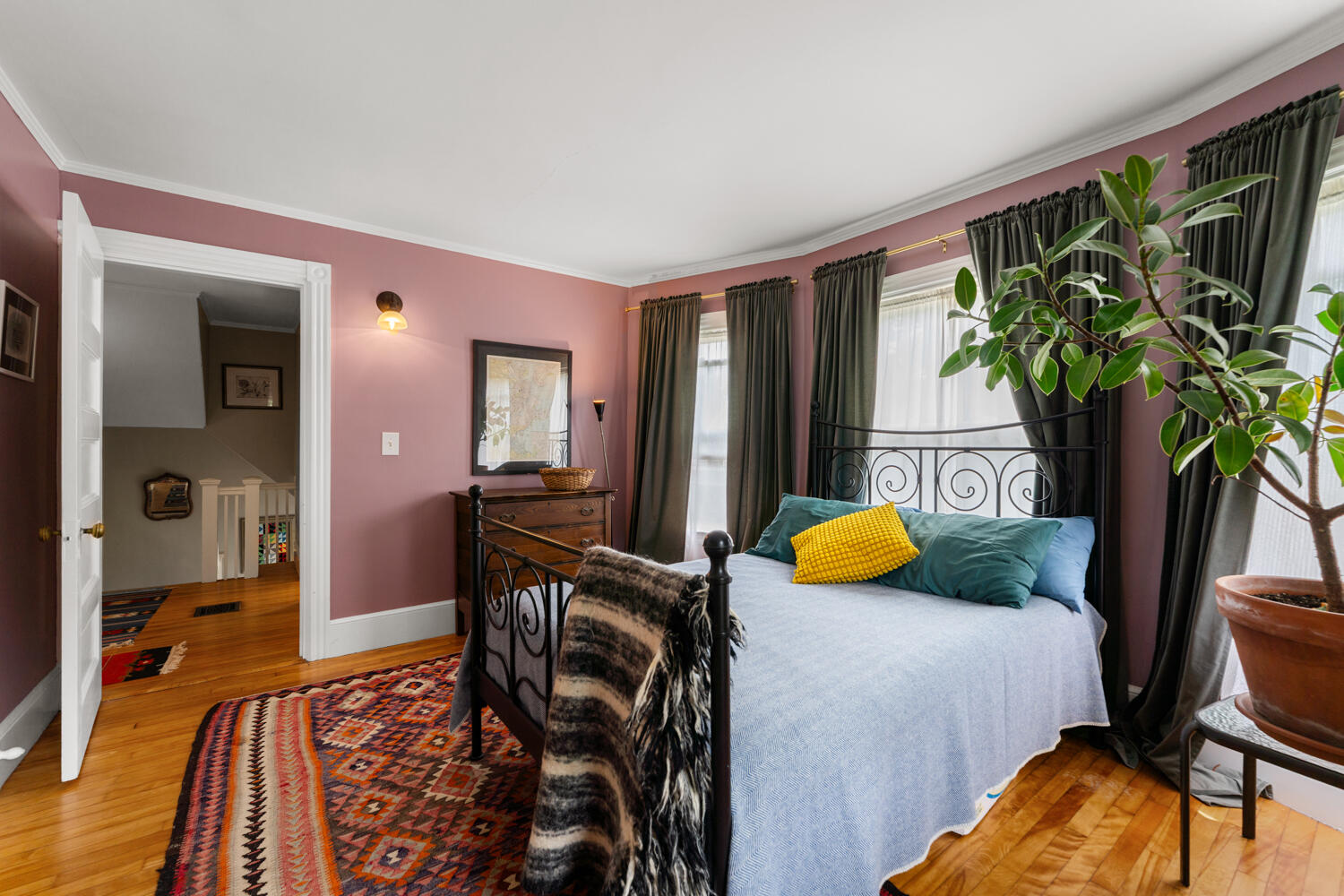 main property photo 33