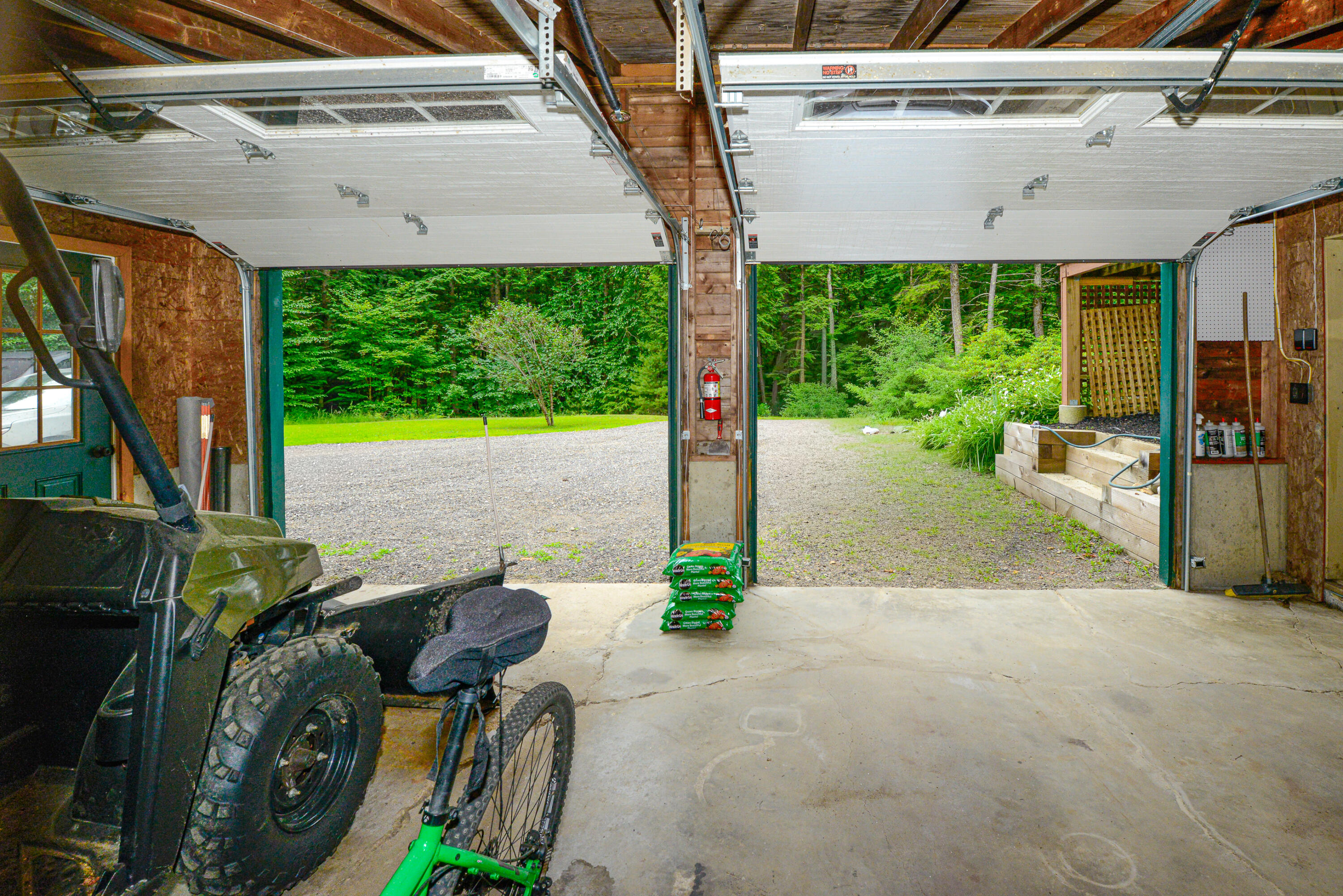 main property photo 126