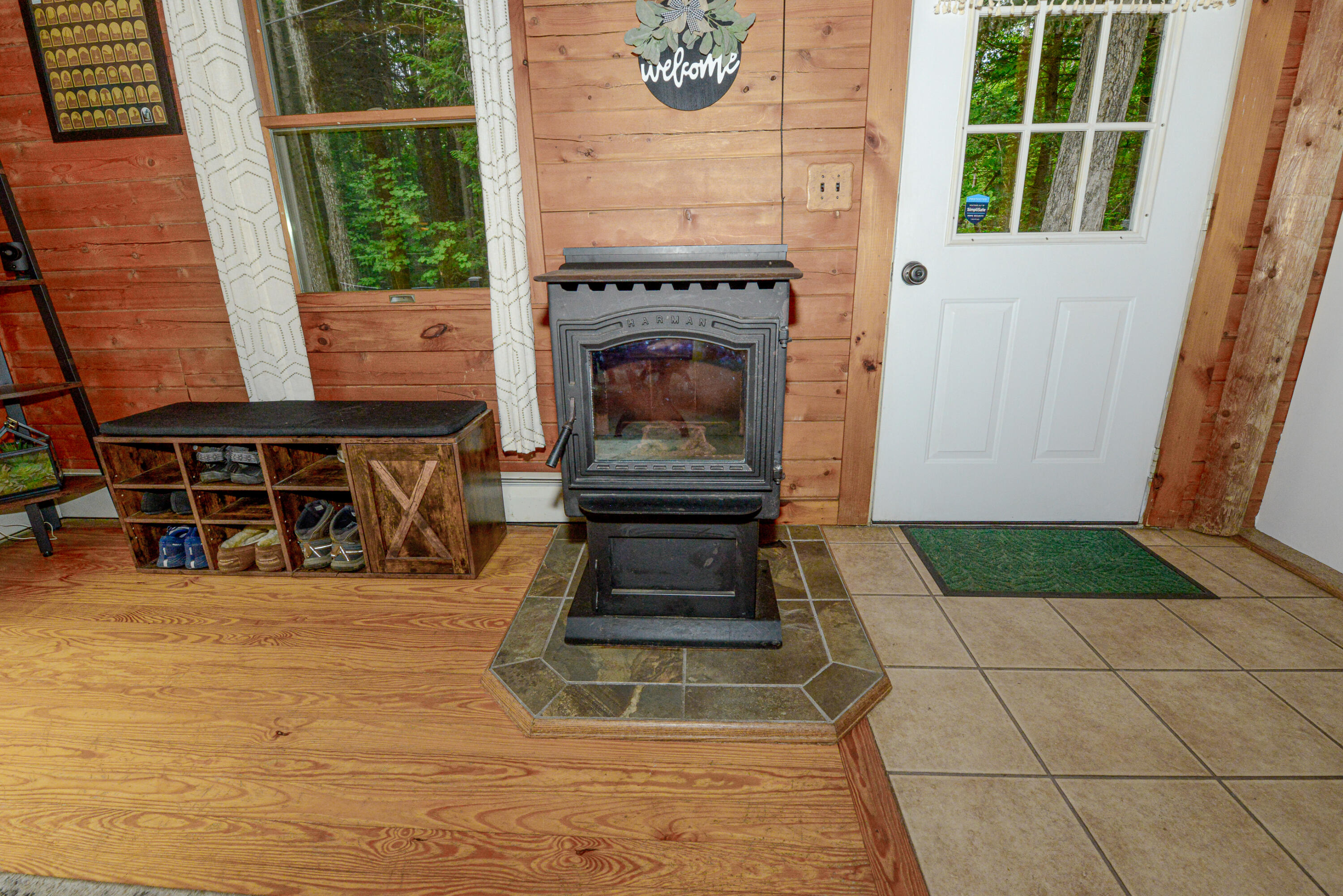 main property photo 79