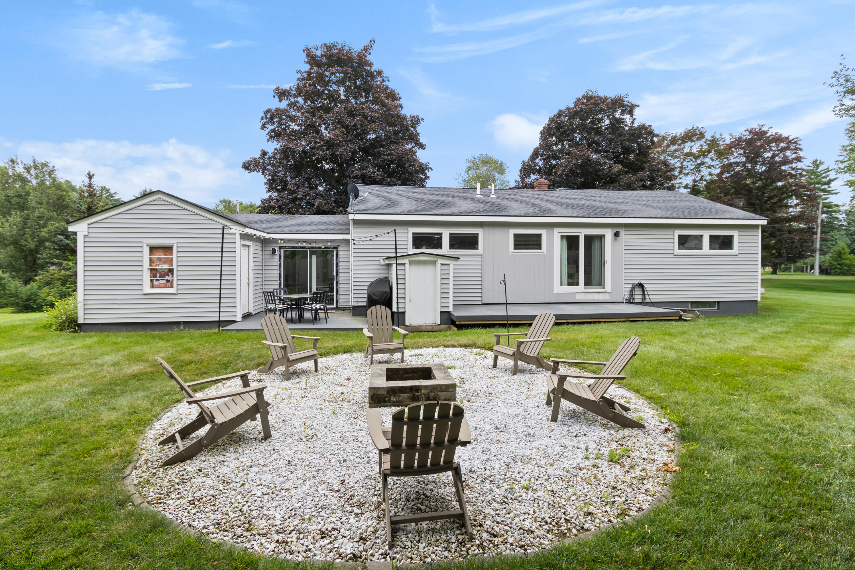 main property photo 61