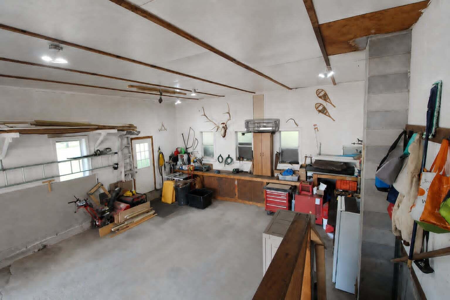 main property photo 50